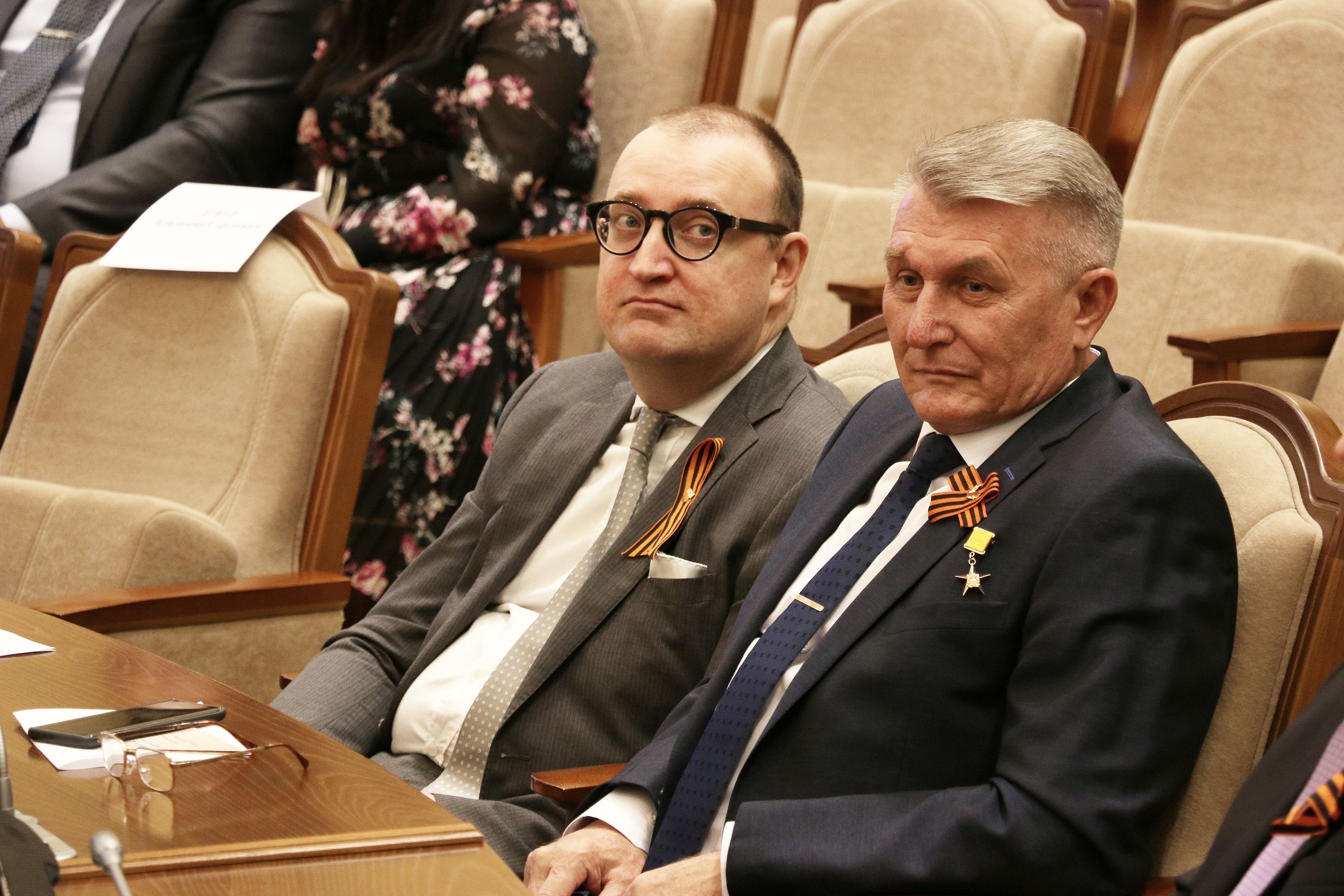 Работники связи принимают поздравления