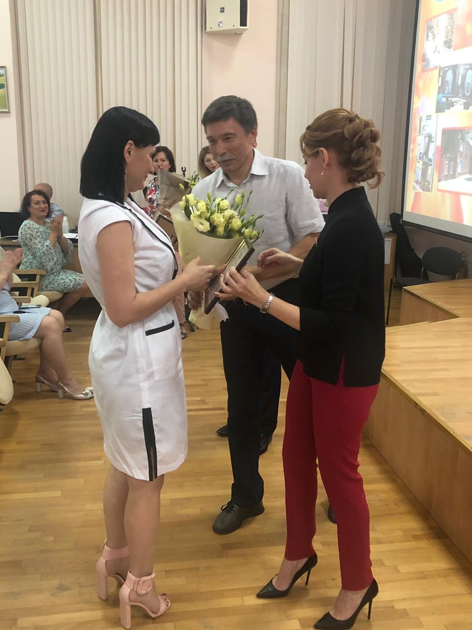 Депутаты поздравили медиков