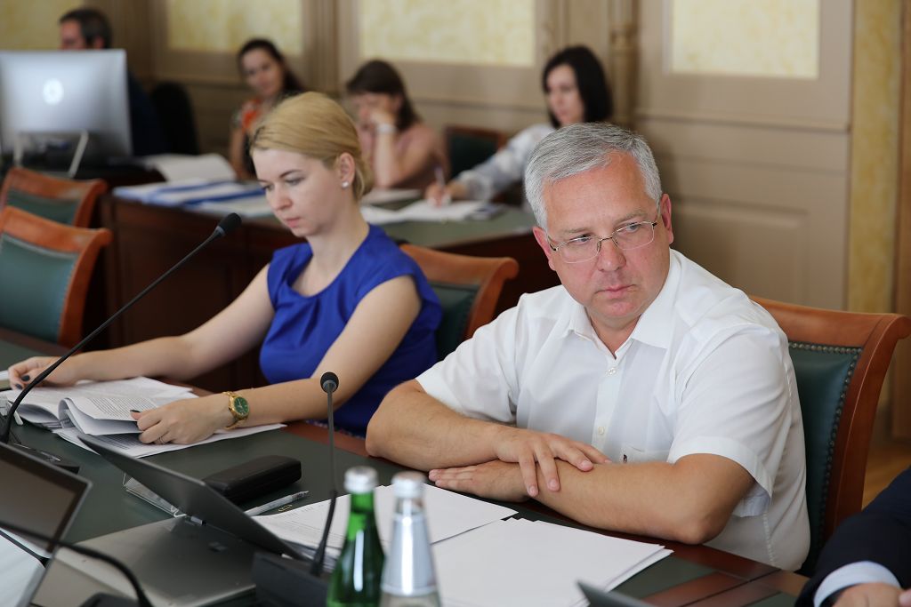 К 75-летию Великой Победы необходимо завершить ремонт мемориалов