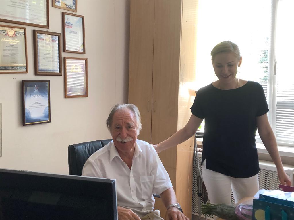Поздравление с праздником спортивного журналиста