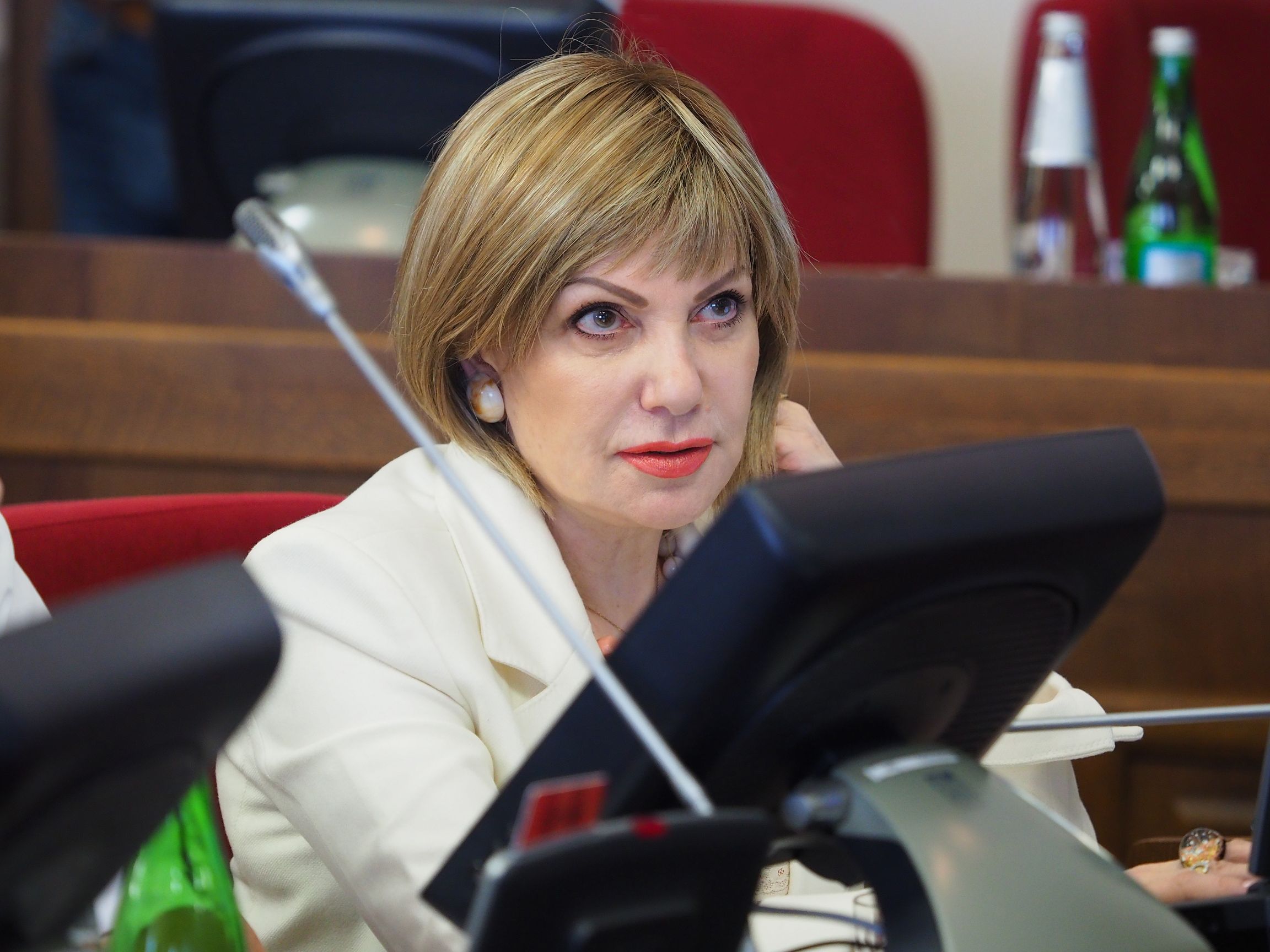 Сессия завершена – работа продолжается