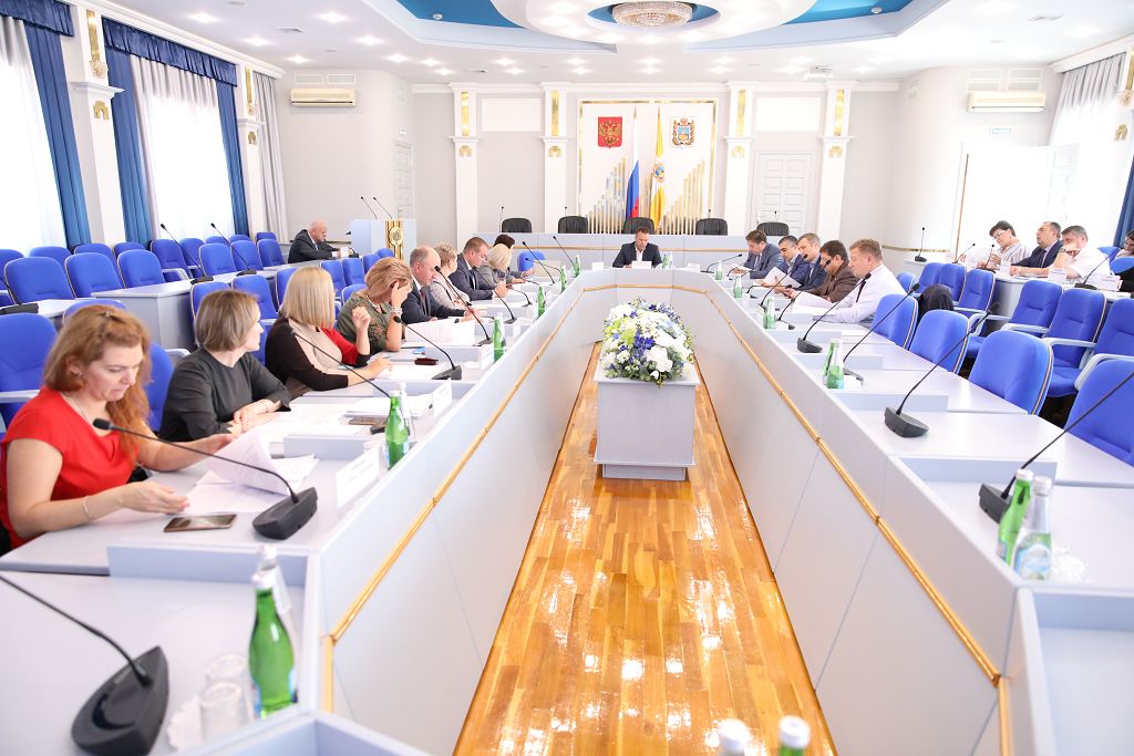 Депутаты поддержали корректировки