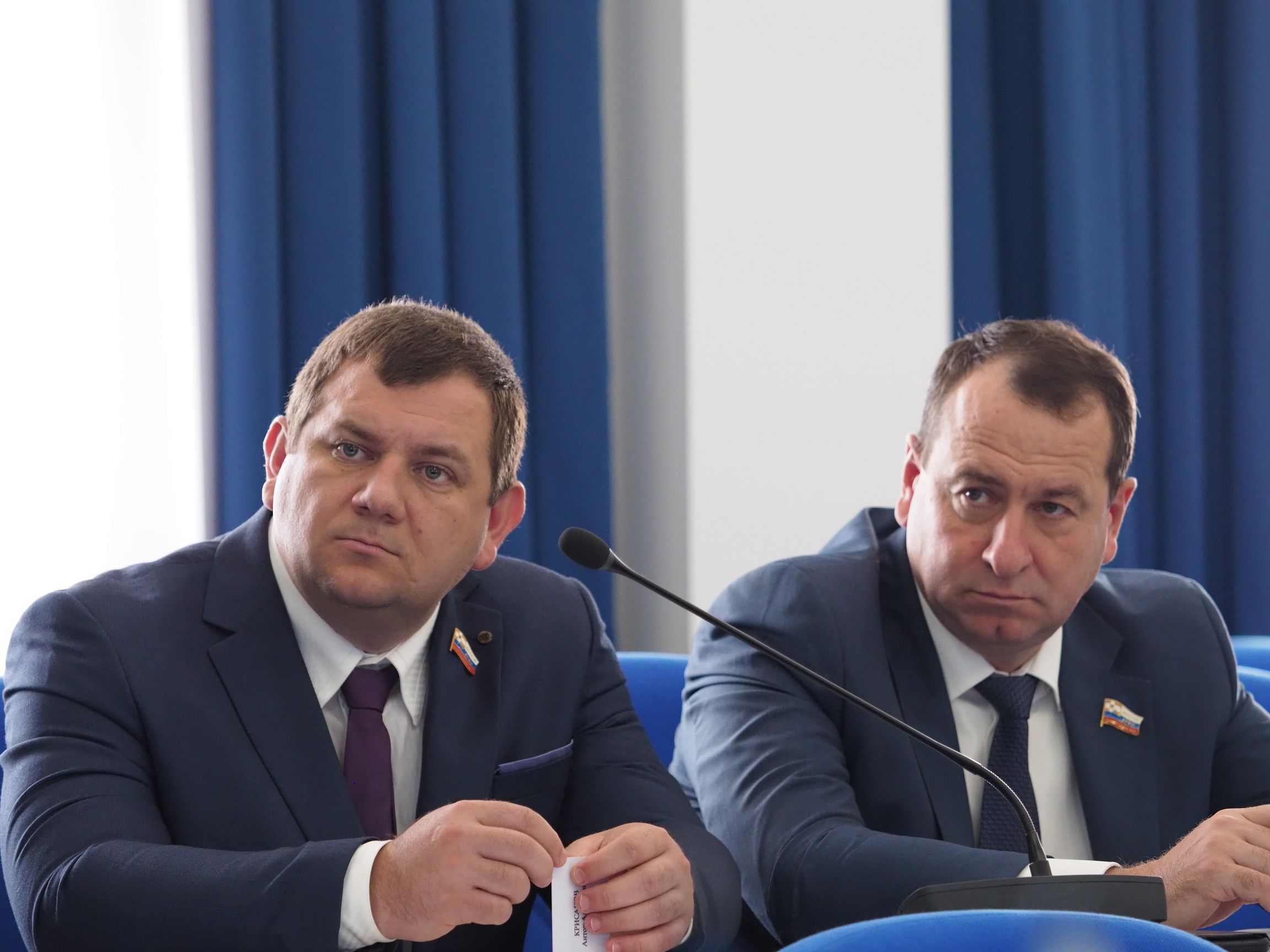 Проблемы, связанные с разработкой карьеров в крае, обсудили члены фракции «Единой России»