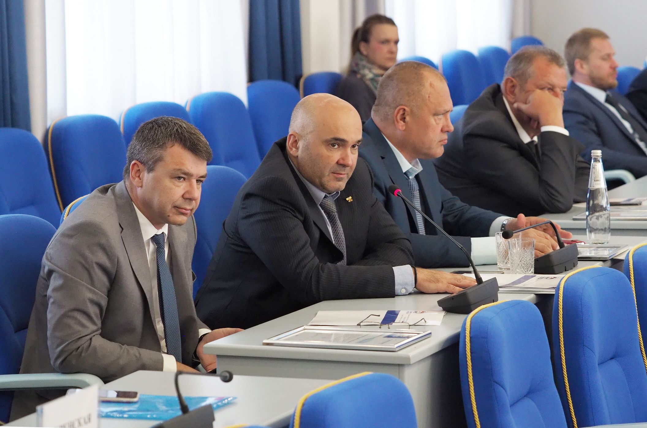 Проблемы, связанные с разработкой карьеров в крае, обсудили члены фракции «Единой России»