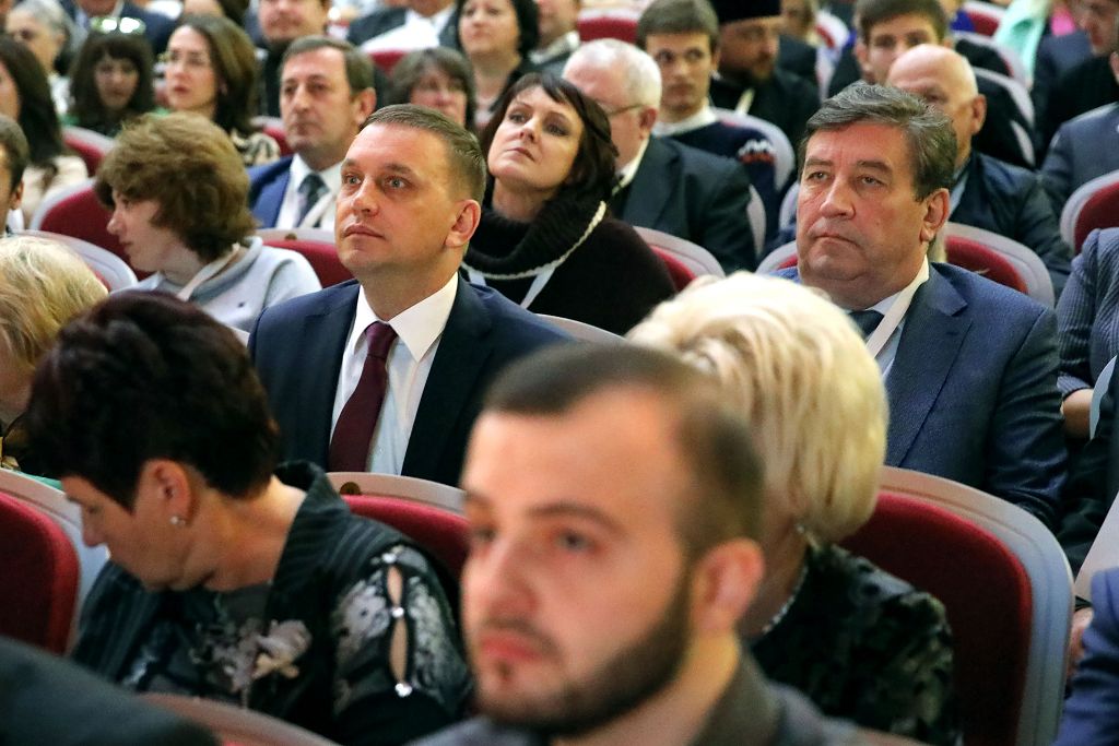 Истинная любовь к своей стране немыслима без любви к своему языку