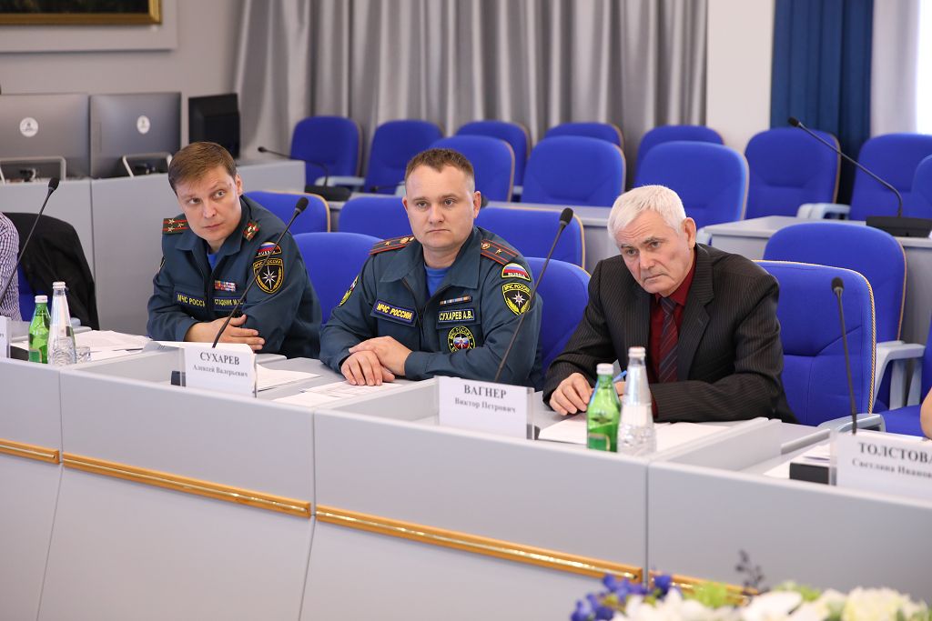 За дальнейшую поддержку казачьих дружин
