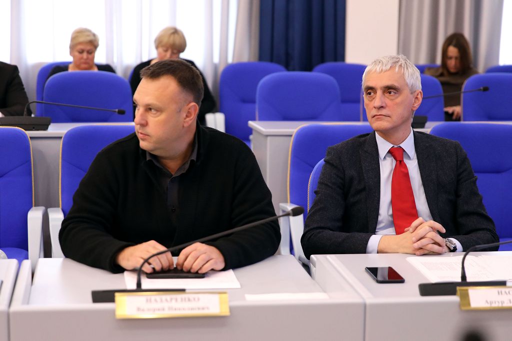 Согласительная комиссия рассмотрела поправки