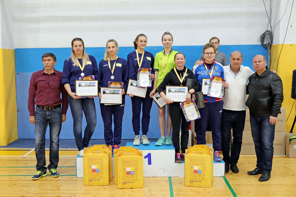 Красивая игра, достойные награды