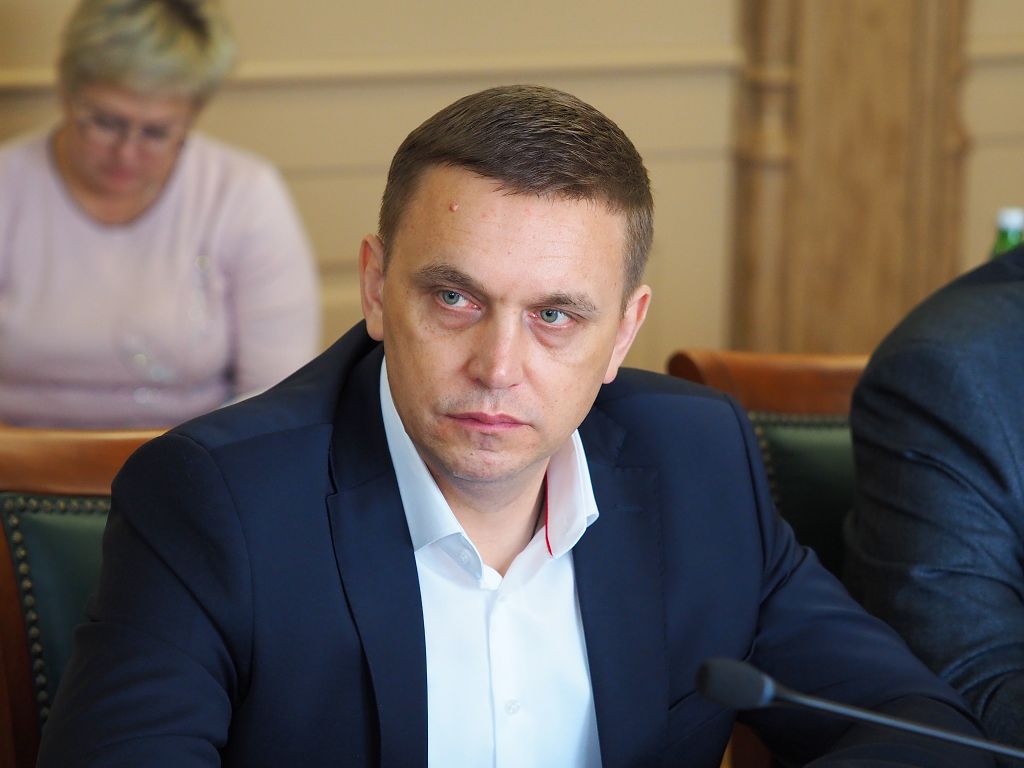 Совершенствовать порядок предоставления субсидий