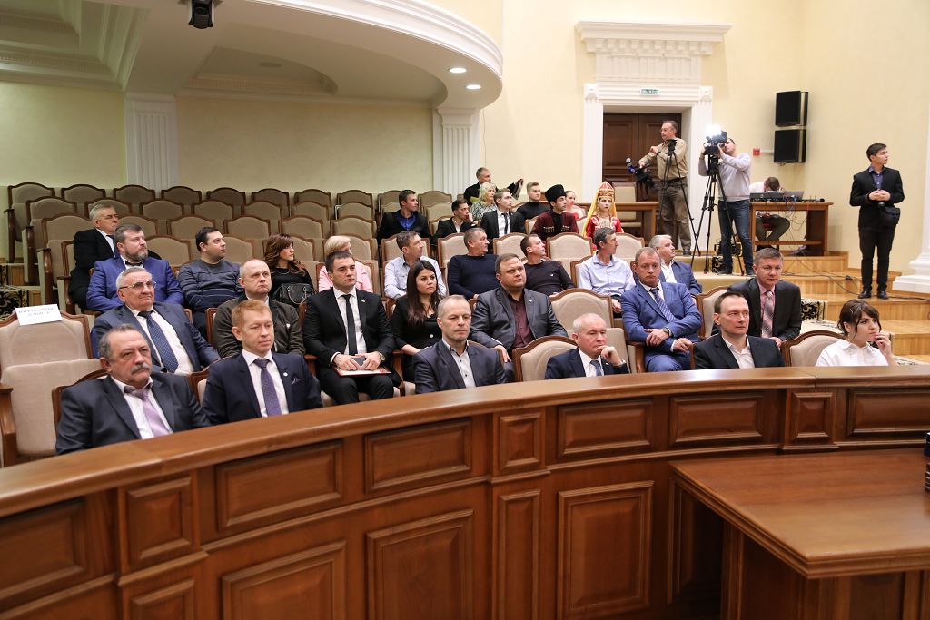 Энергетики принимают поздравления
