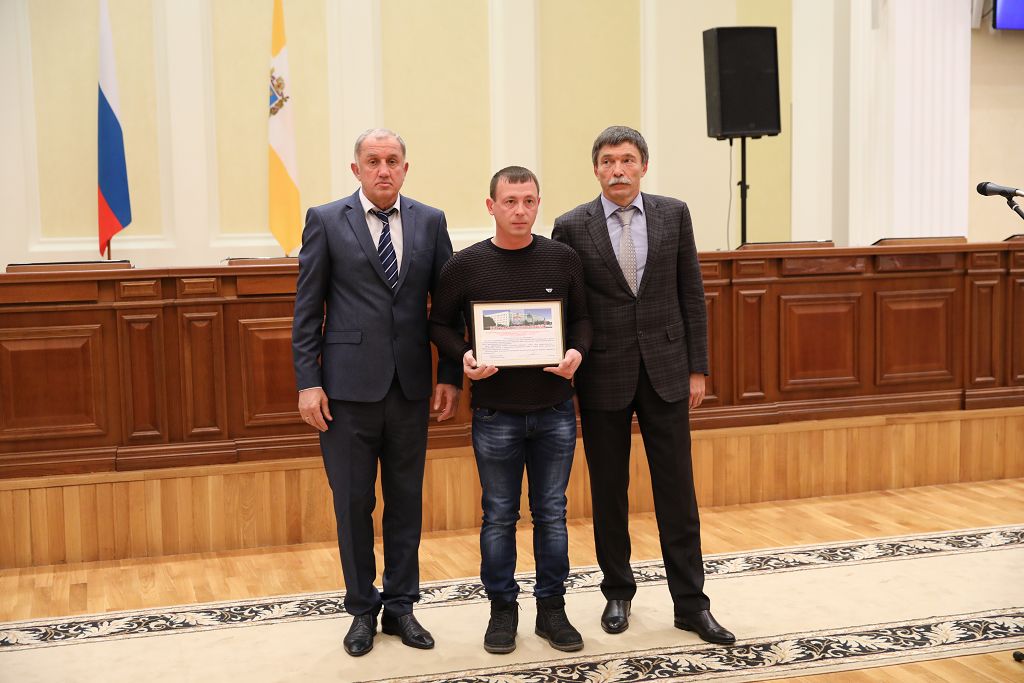 Энергетики принимают поздравления
