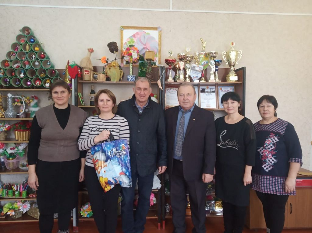 В роли Деда Мороза