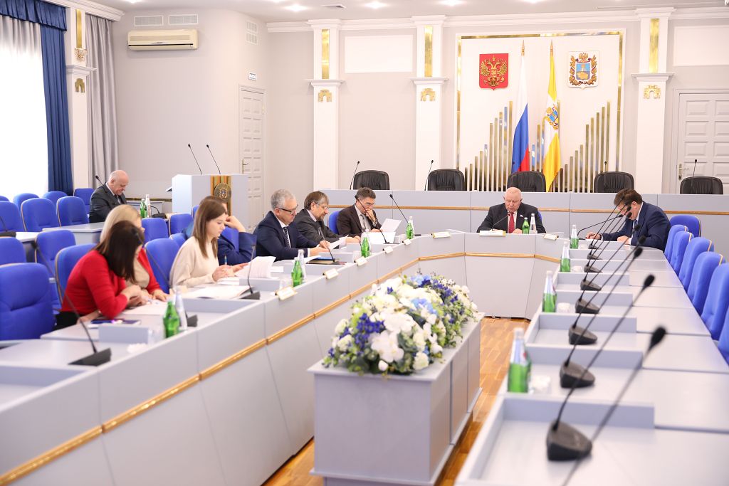 Отработать все вопросы до заседания
