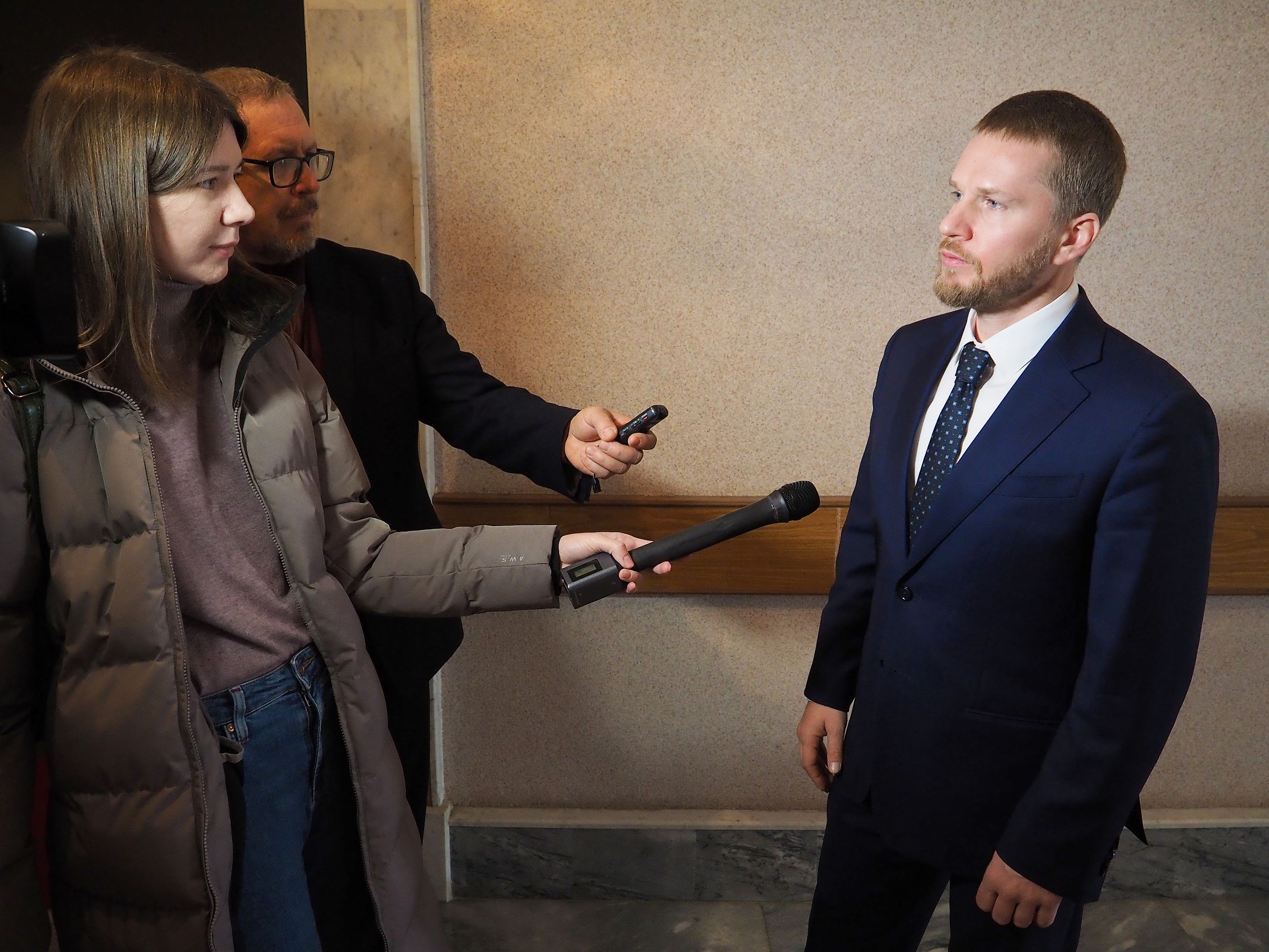 Проблемы нужно решать комплексно