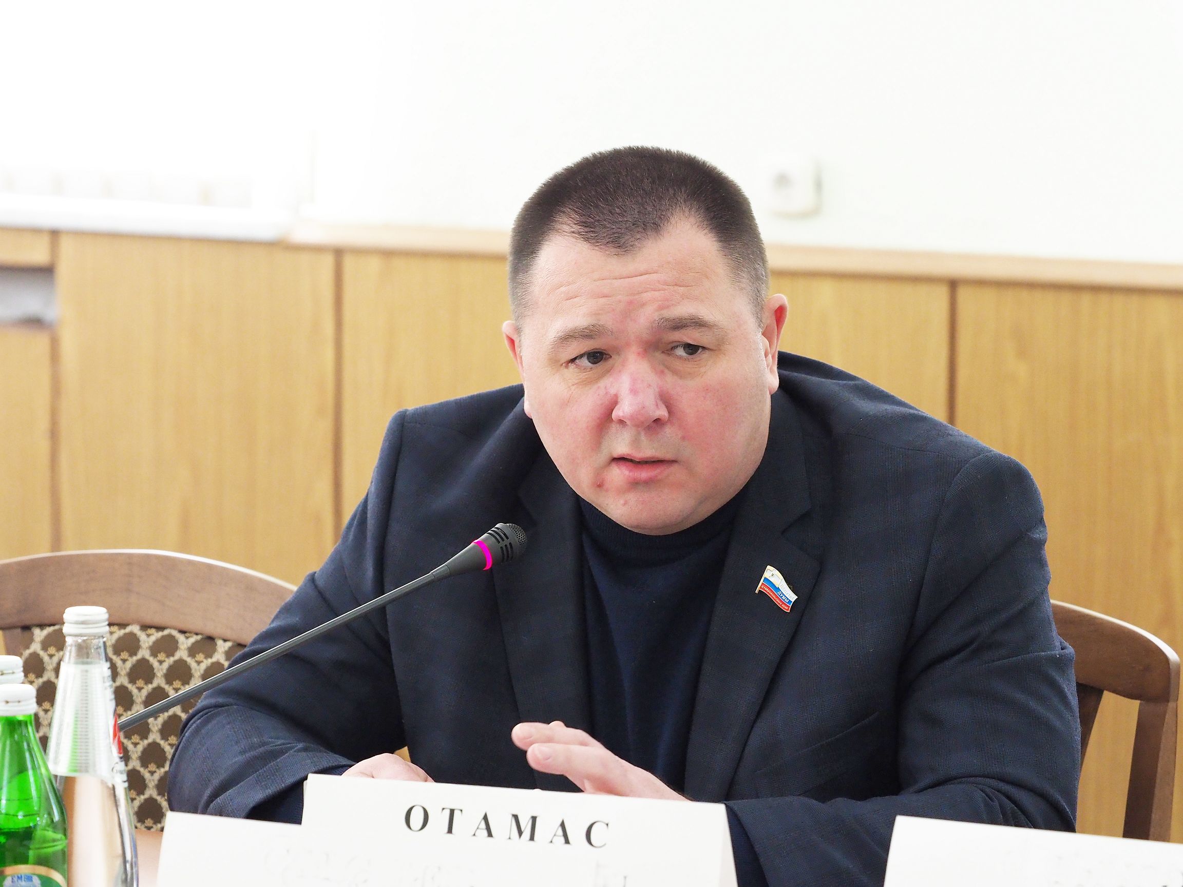 Проблемы нужно решать комплексно