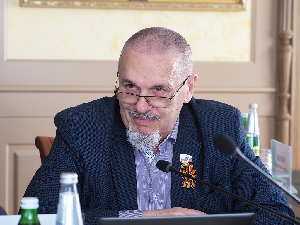 На Ставрополье начнут штрафовать за парковку на газонах