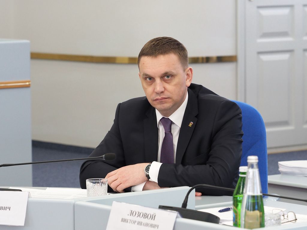Разобраться с объектами незавершенного строительства и сократить их количество