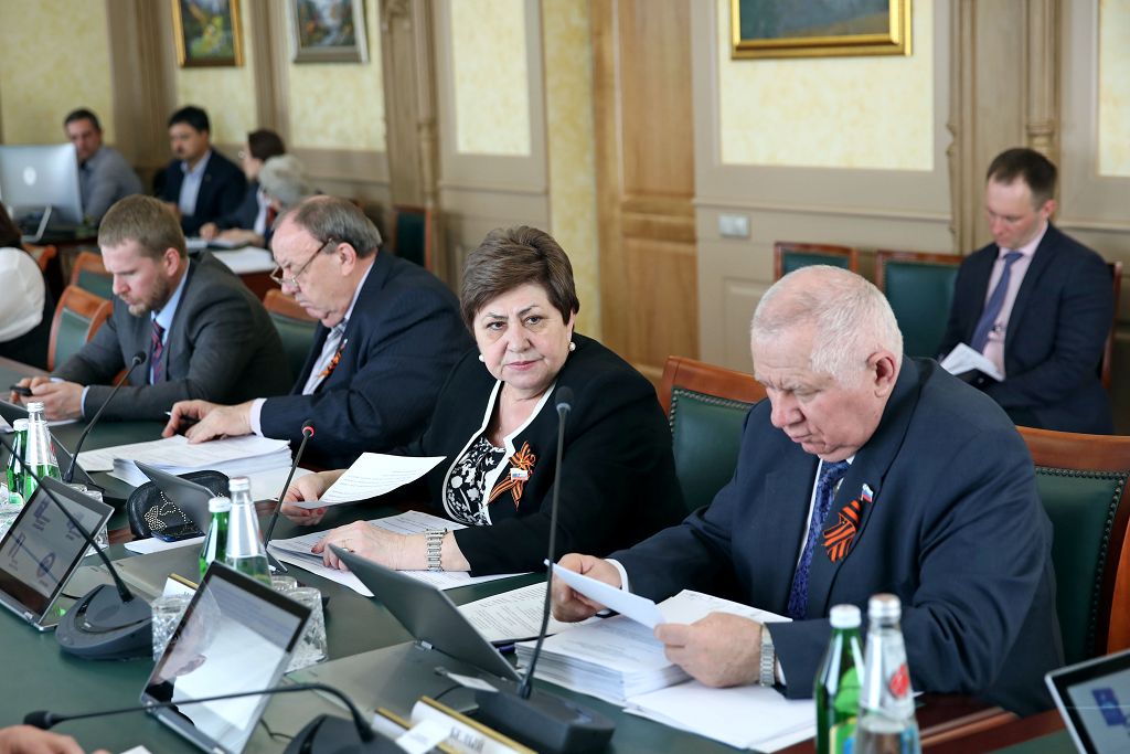 До февральского заседания Думы ровно неделя