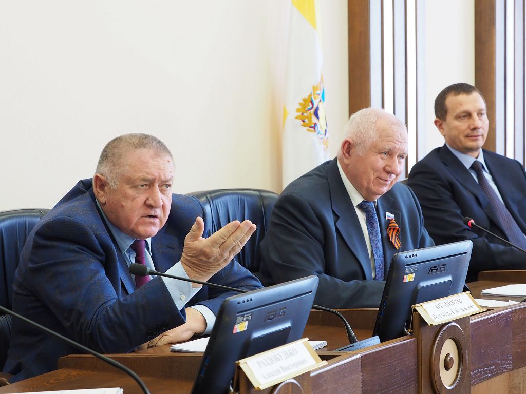 Готовятся к принятию законодательные корректировки