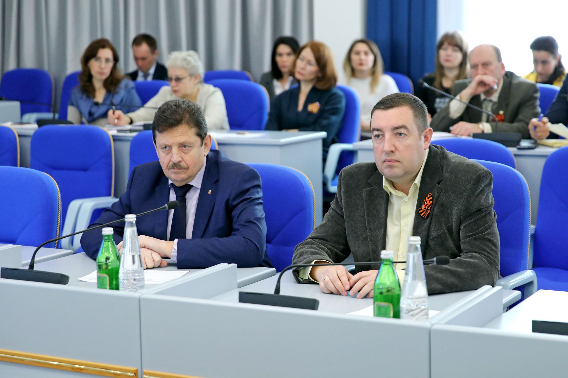 Социальным направлениям – парламентский контроль