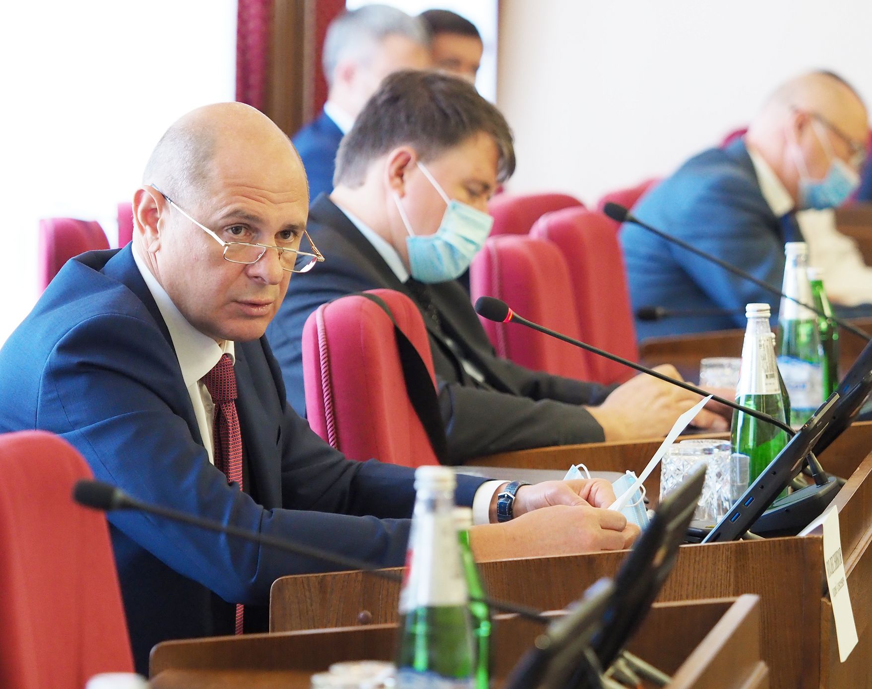 Геннадий Ягубов: «Главная задача – поддержать жителей края и экономику региона в условиях пандемии»