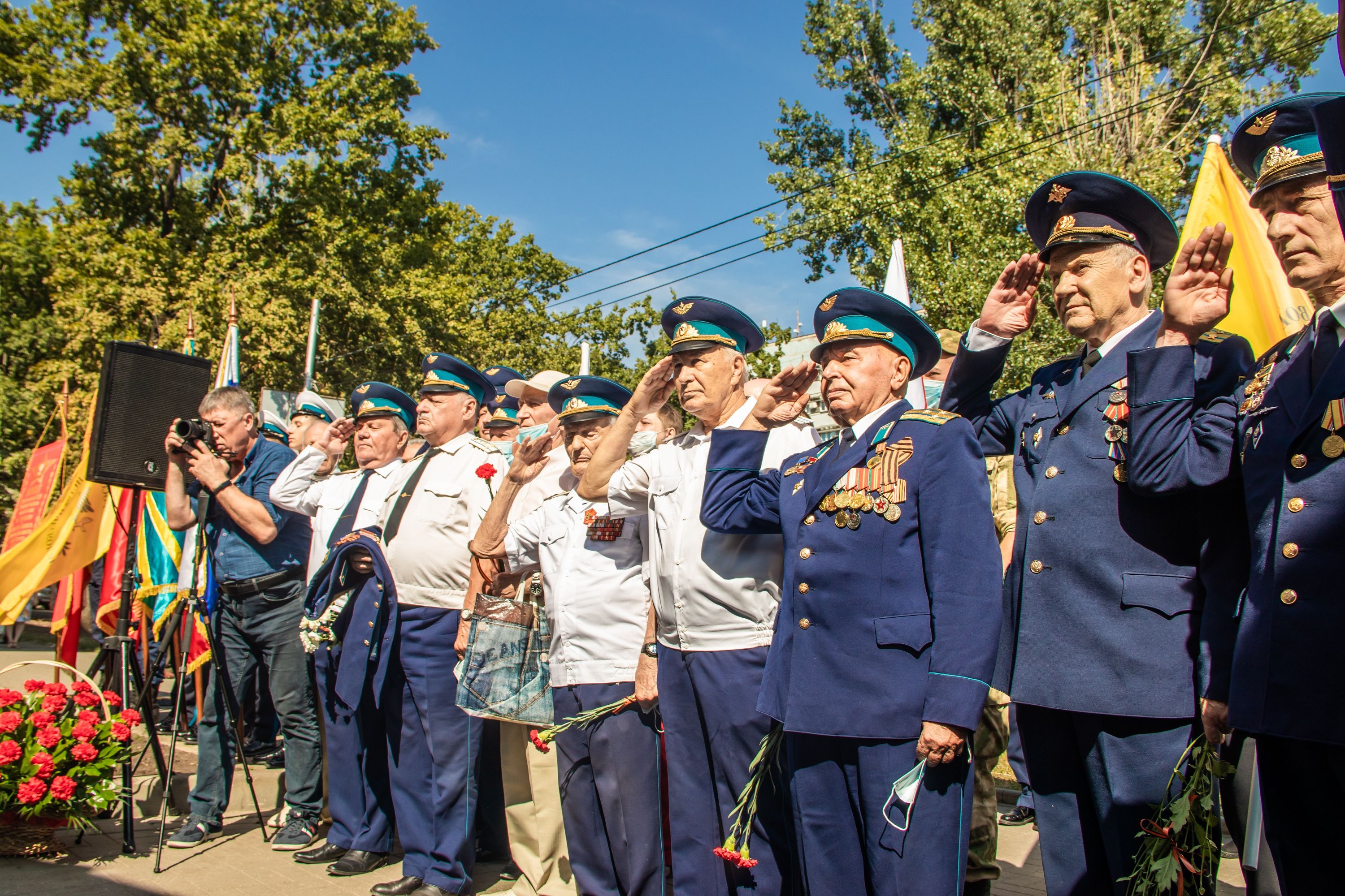 Благодаря поддержке депутата краевой Думы Сергея Шeвелёва в краевом центре установлен мемориал героям-авиаторам