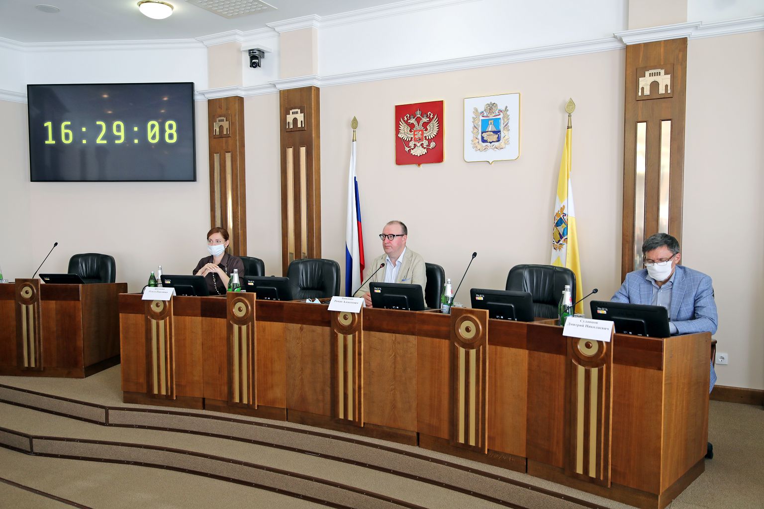 Решения краевых депутатов поддержали ставропольских предпринимателей в период пандемии