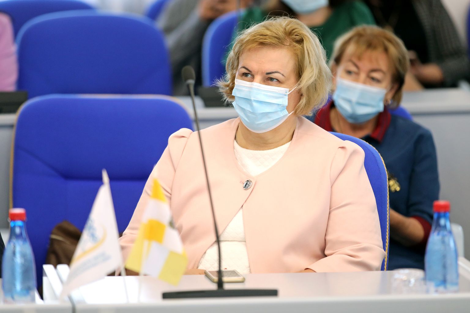 В краевом парламенте наградили лучших предпринимателей