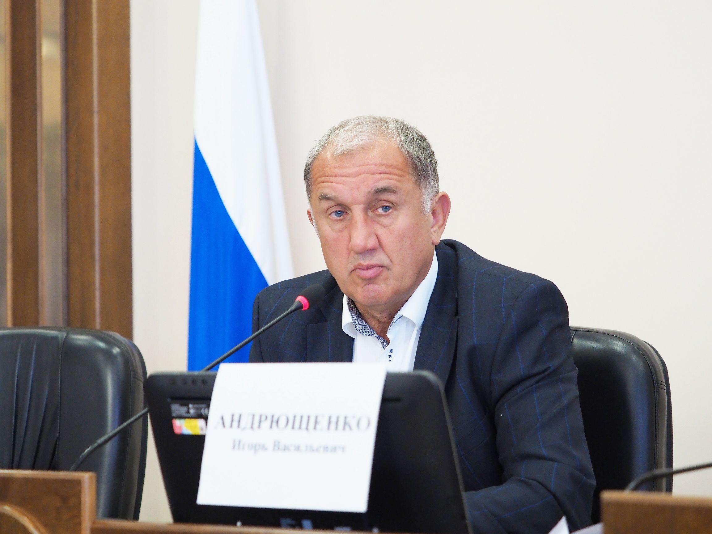 Игорь Андрющенко: "Работа с долгостроями должна быть активизирована"