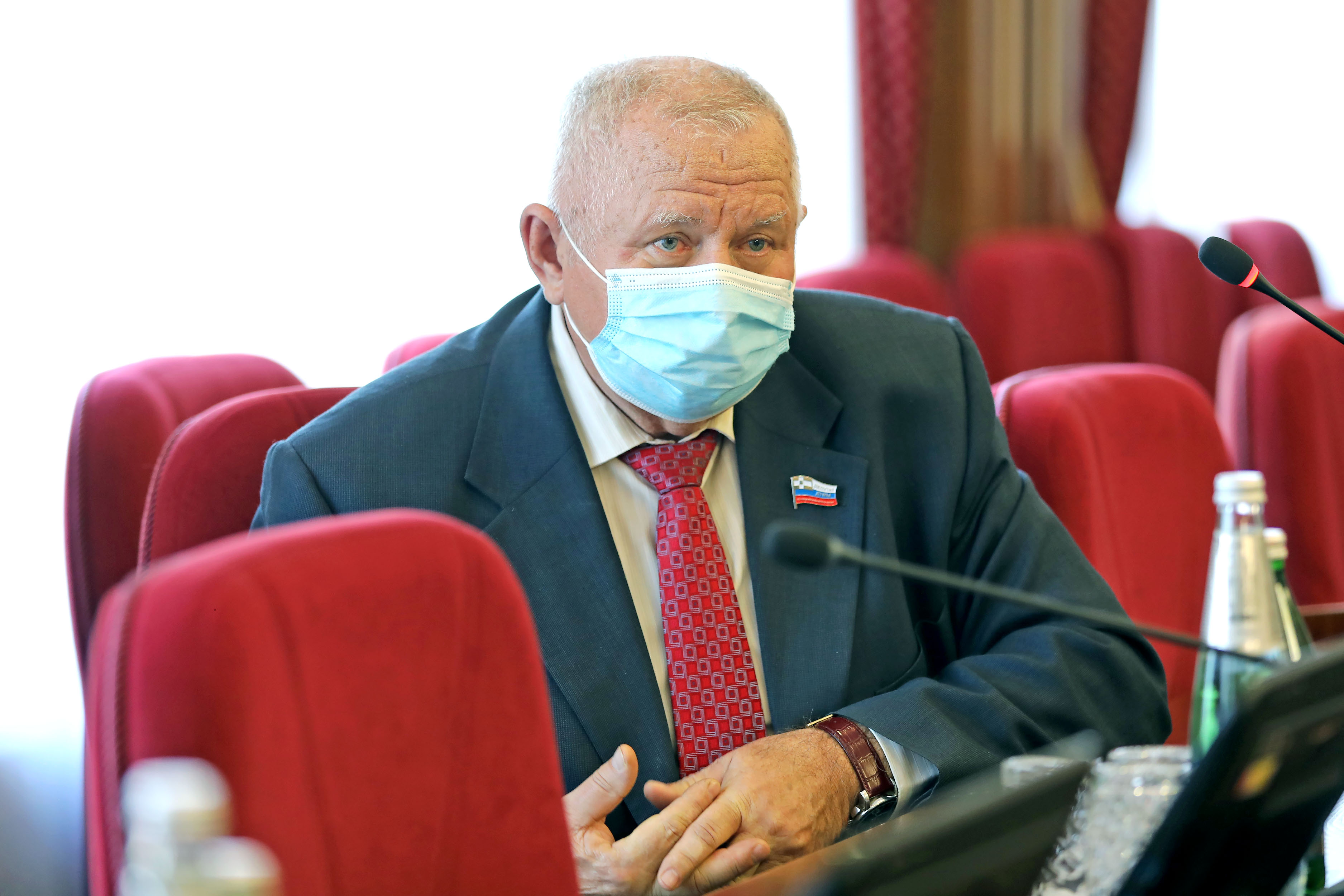 Краевые депутаты подчеркнули важность популяризации школьного спорта