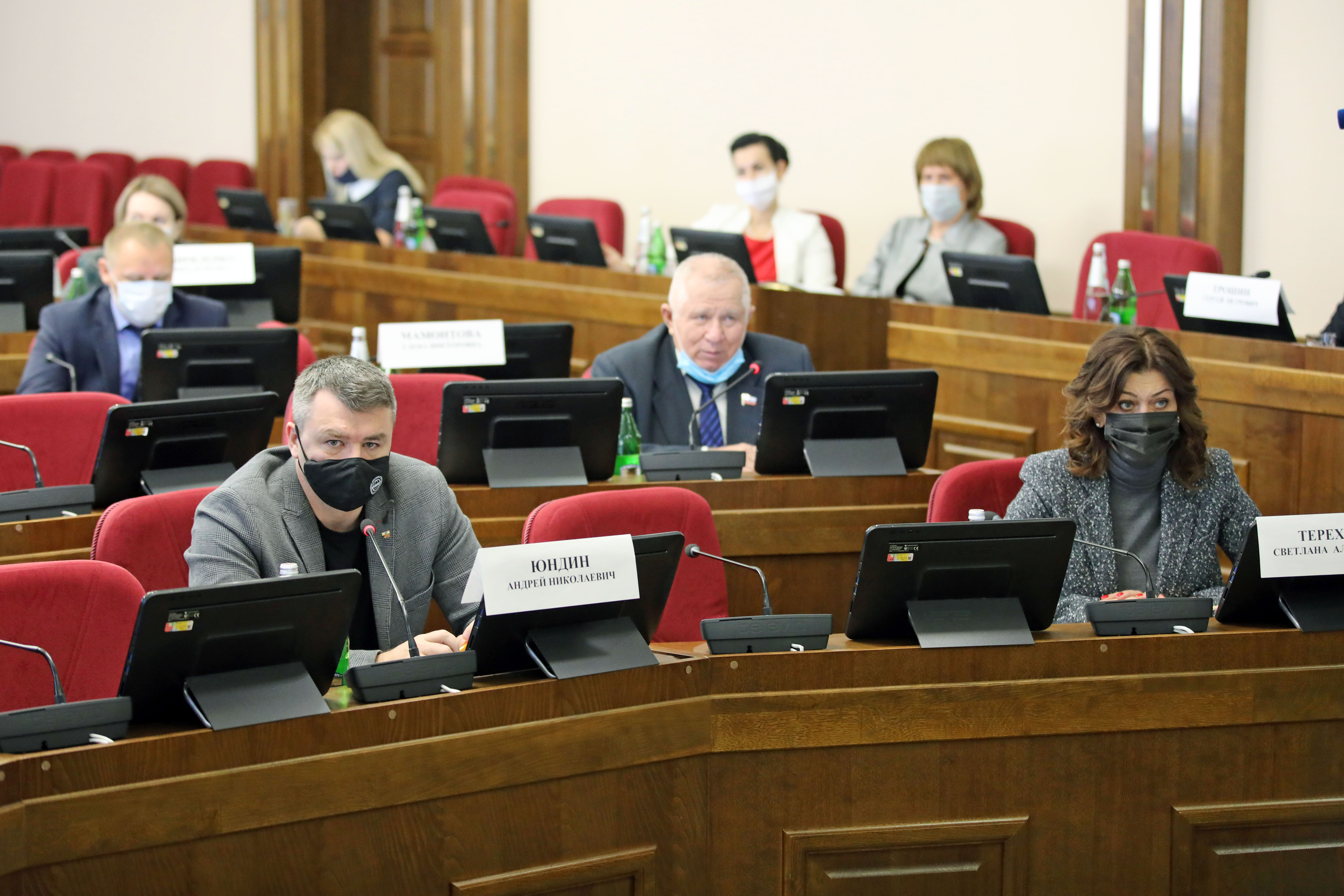 Депутаты предложили продолжить действие программы санаторно-курортного лечения медработников, работающих в «красной зоне»