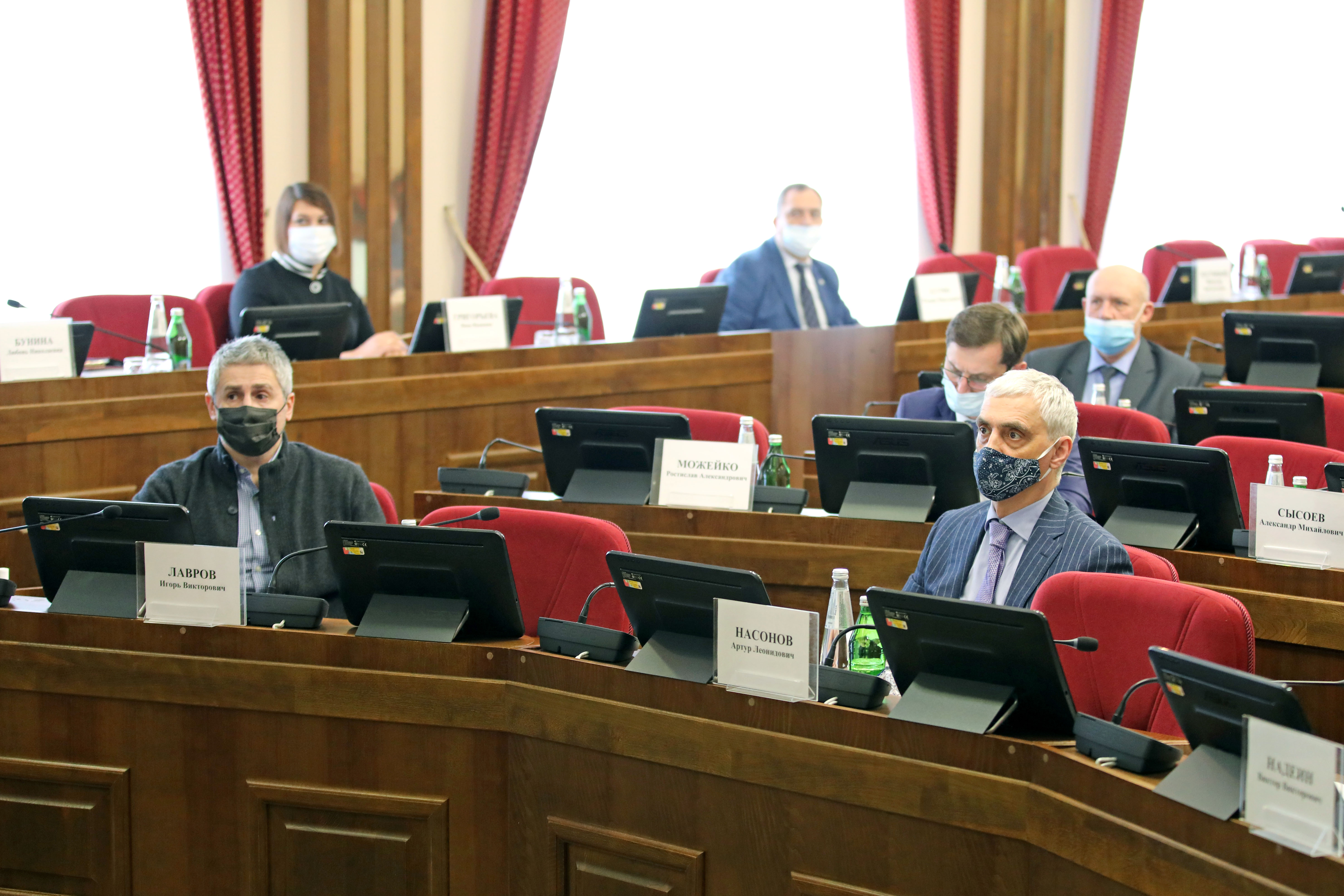 Краевые парламентарии работают над совершенствованием закона о порядке назначения мировых судей
