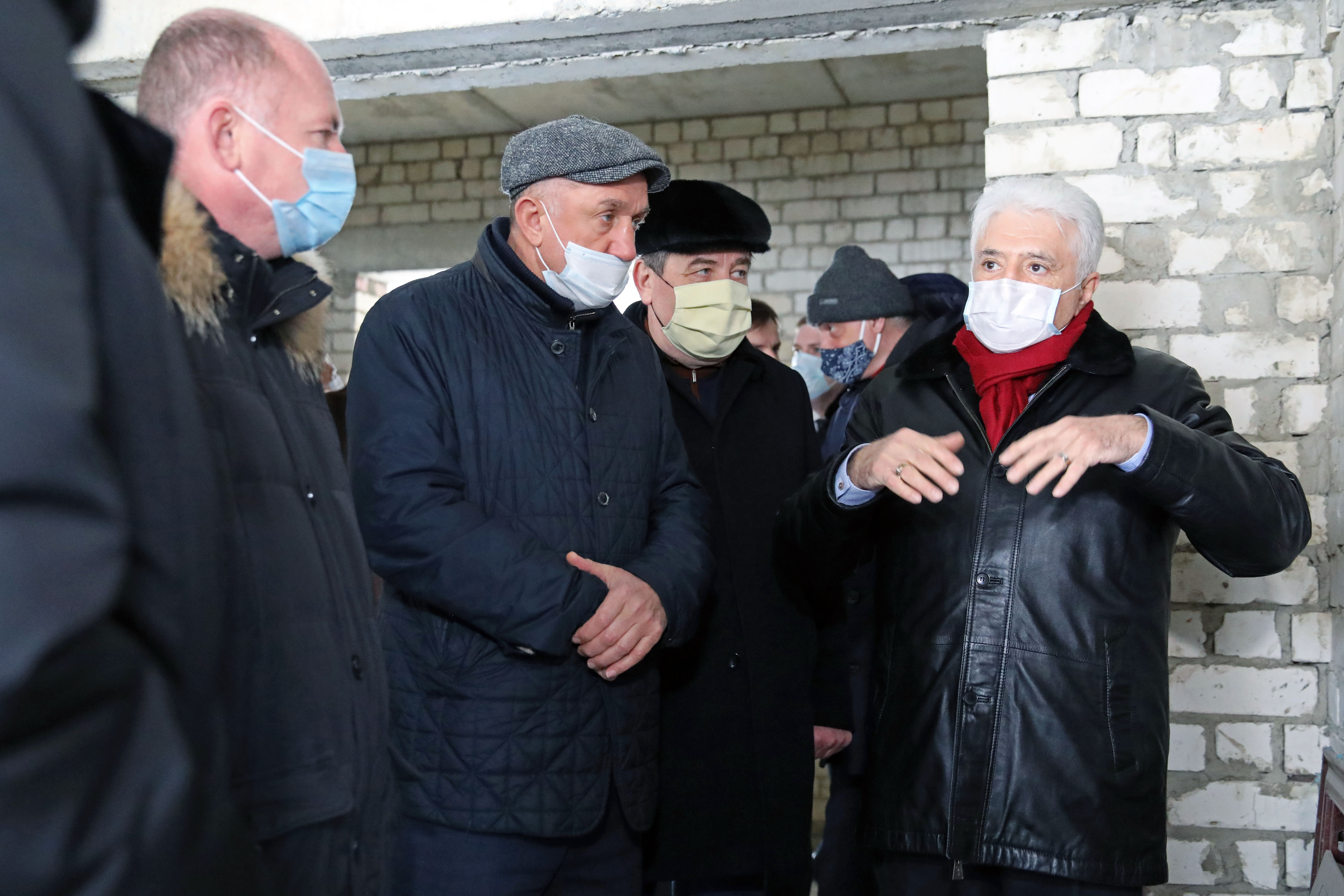 Депутаты контролируют работу по завершению строительства корпуса бюро судебно-медицинской экспертизы