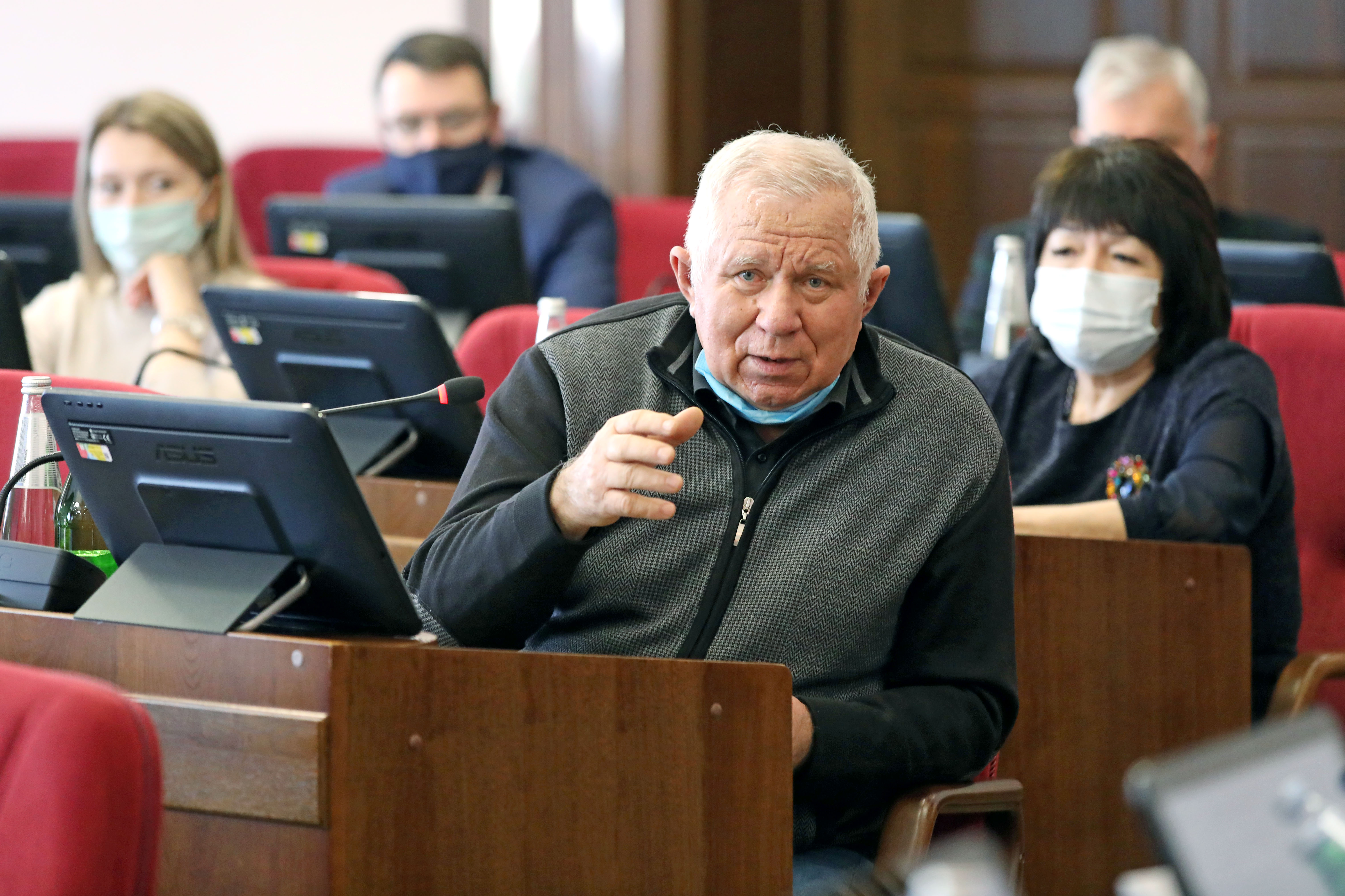 В Думе Ставропольского края обсудили работу фонда по защите прав дольщиков