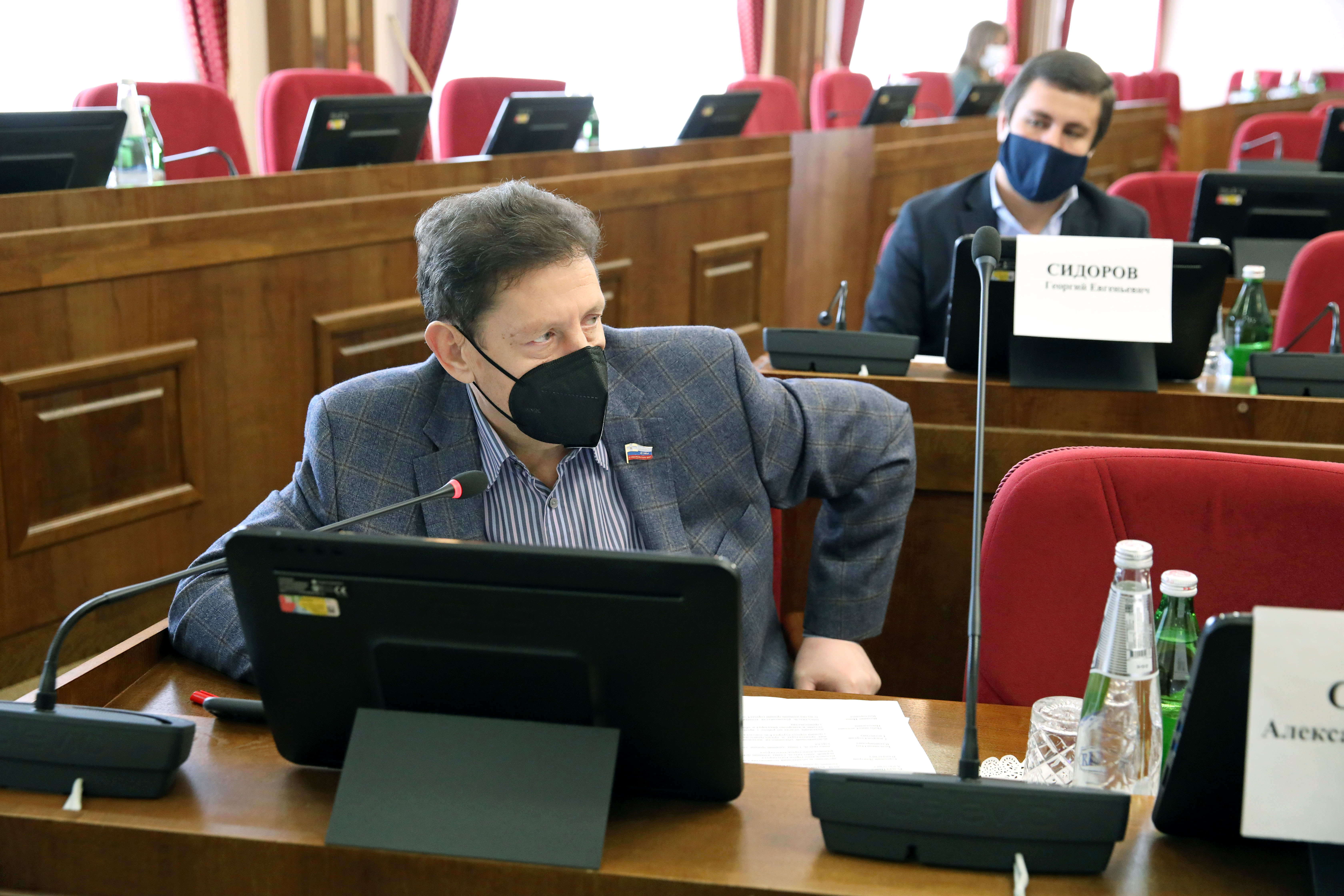 В Думе Ставропольского края обсудили работу фонда по защите прав дольщиков