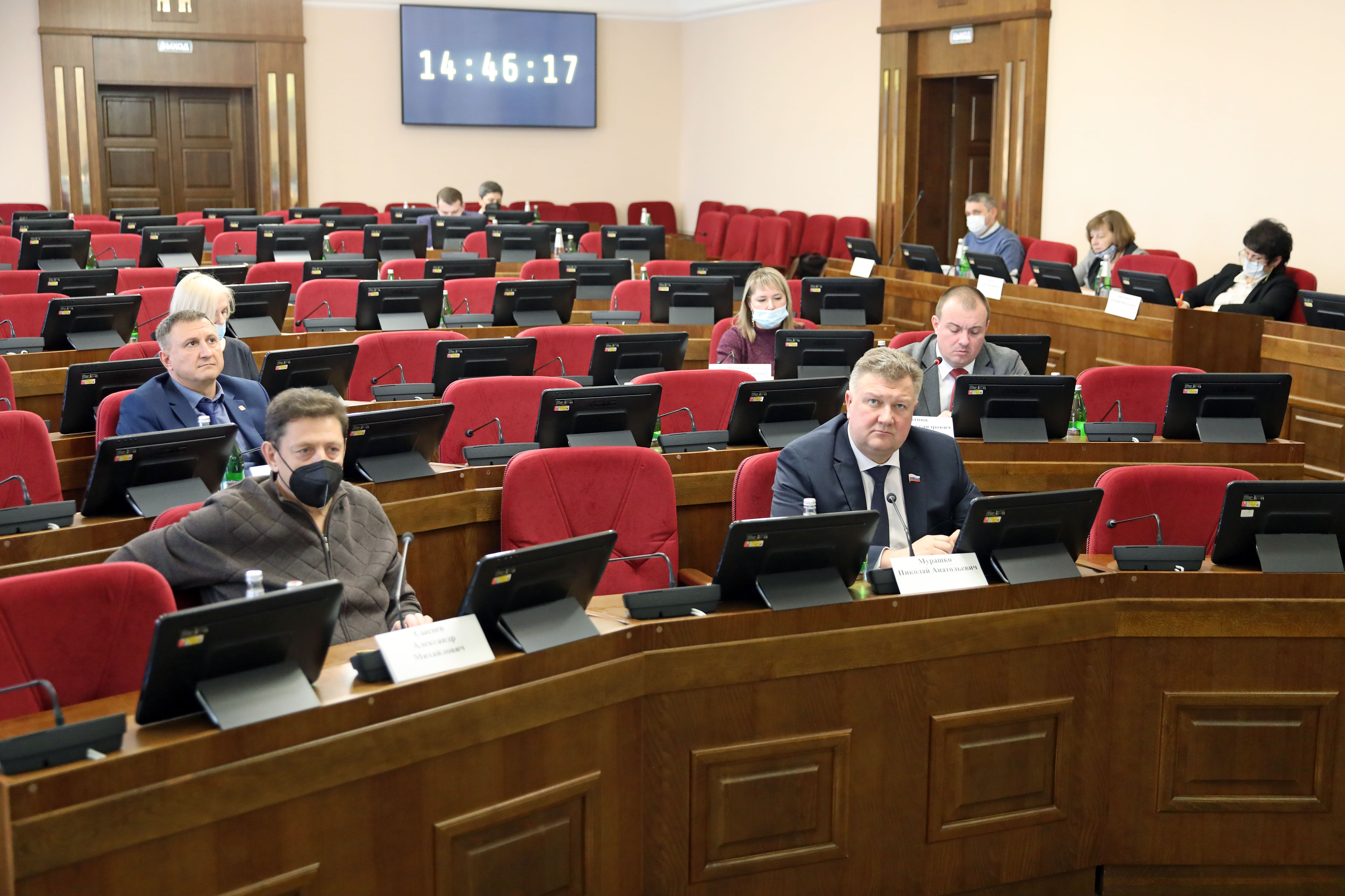 Депутаты Думы края предложили проанализировать систему мер господдержки малого и среднего бизнеса