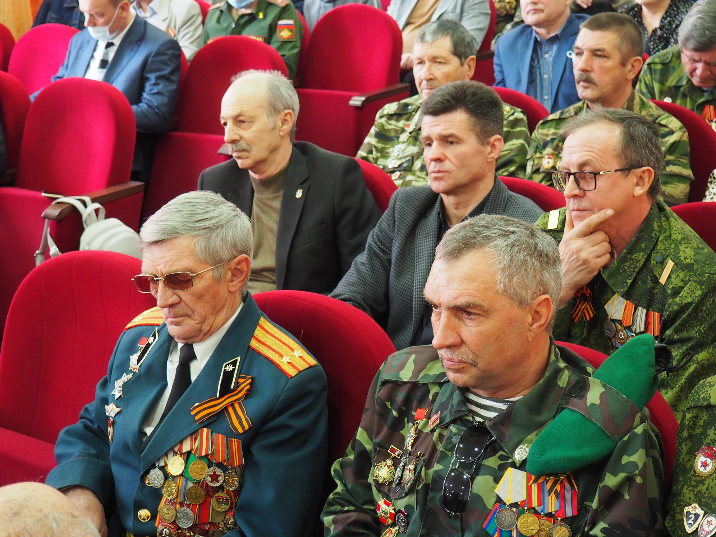 С инициативой об изменении федерального закона «О ветеранах» обратились в Думу Ставрополья ветераны боевых действий