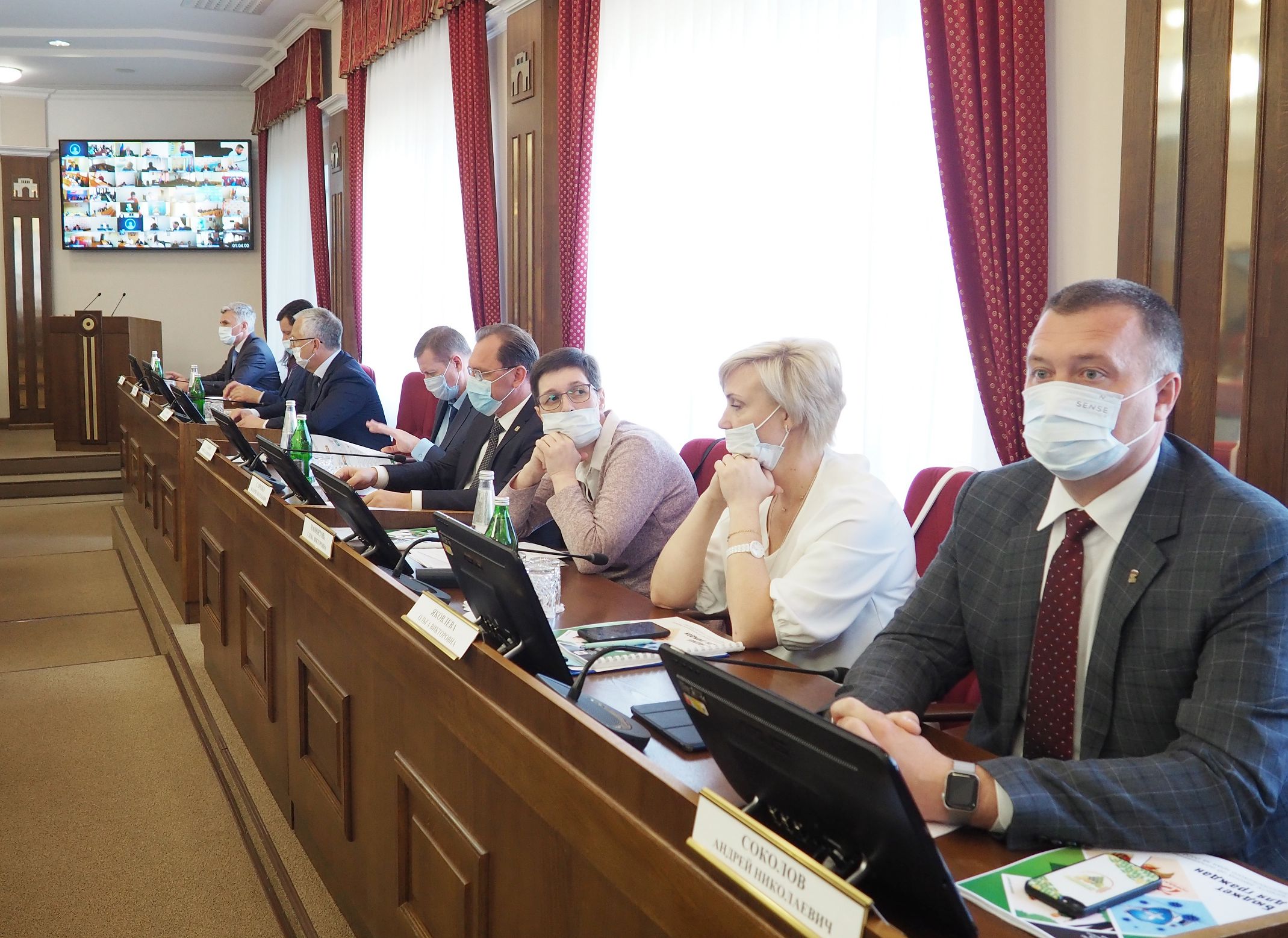 В Думе Ставрополья обсудили исполнение краевого бюджета - 2020