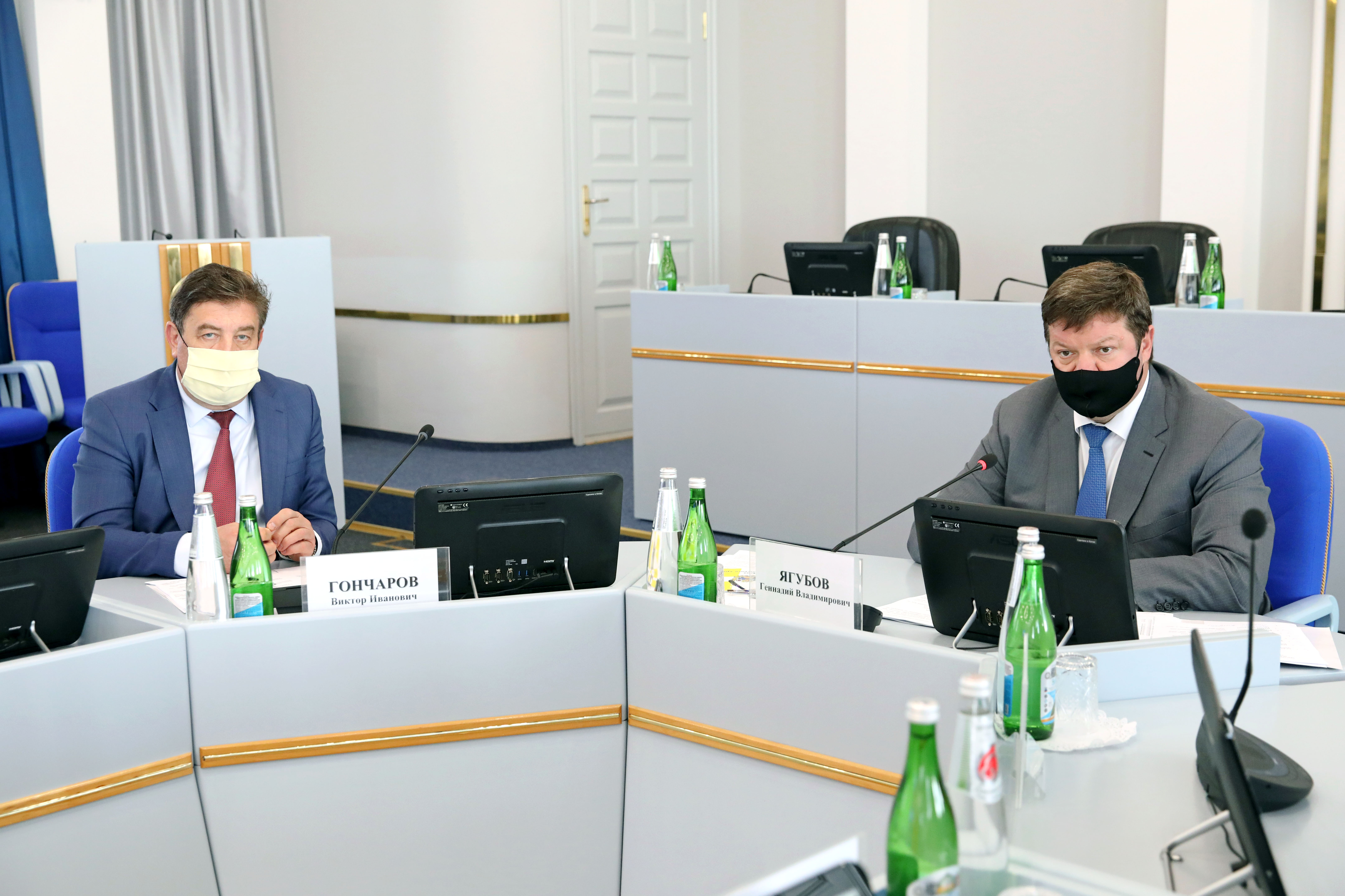 Вопросы преодоления пандемии обсудили с непарламентскими партиями в краевой Думе