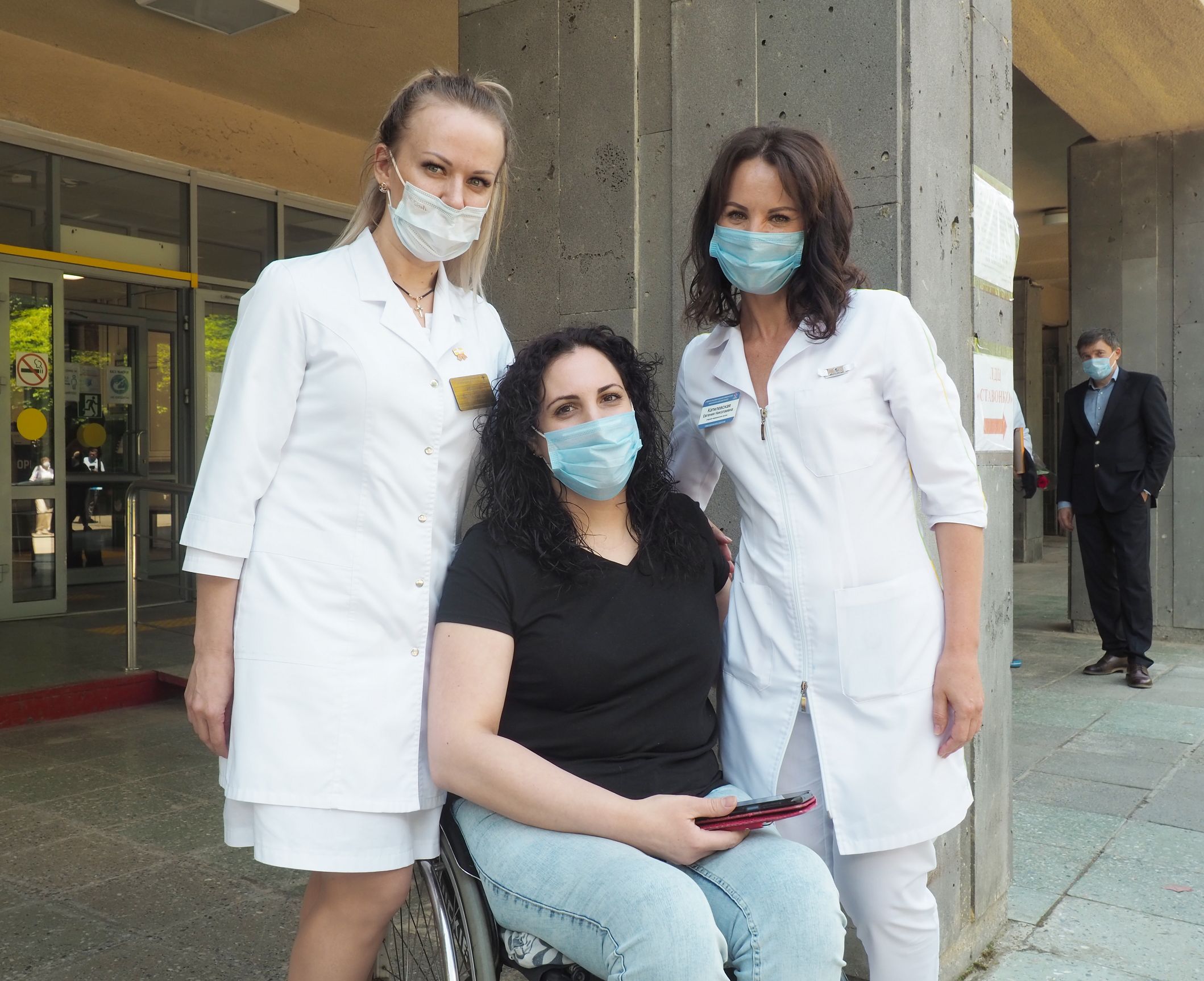 Специалисты онкодиспансера принимают "спортивные" поздравления
