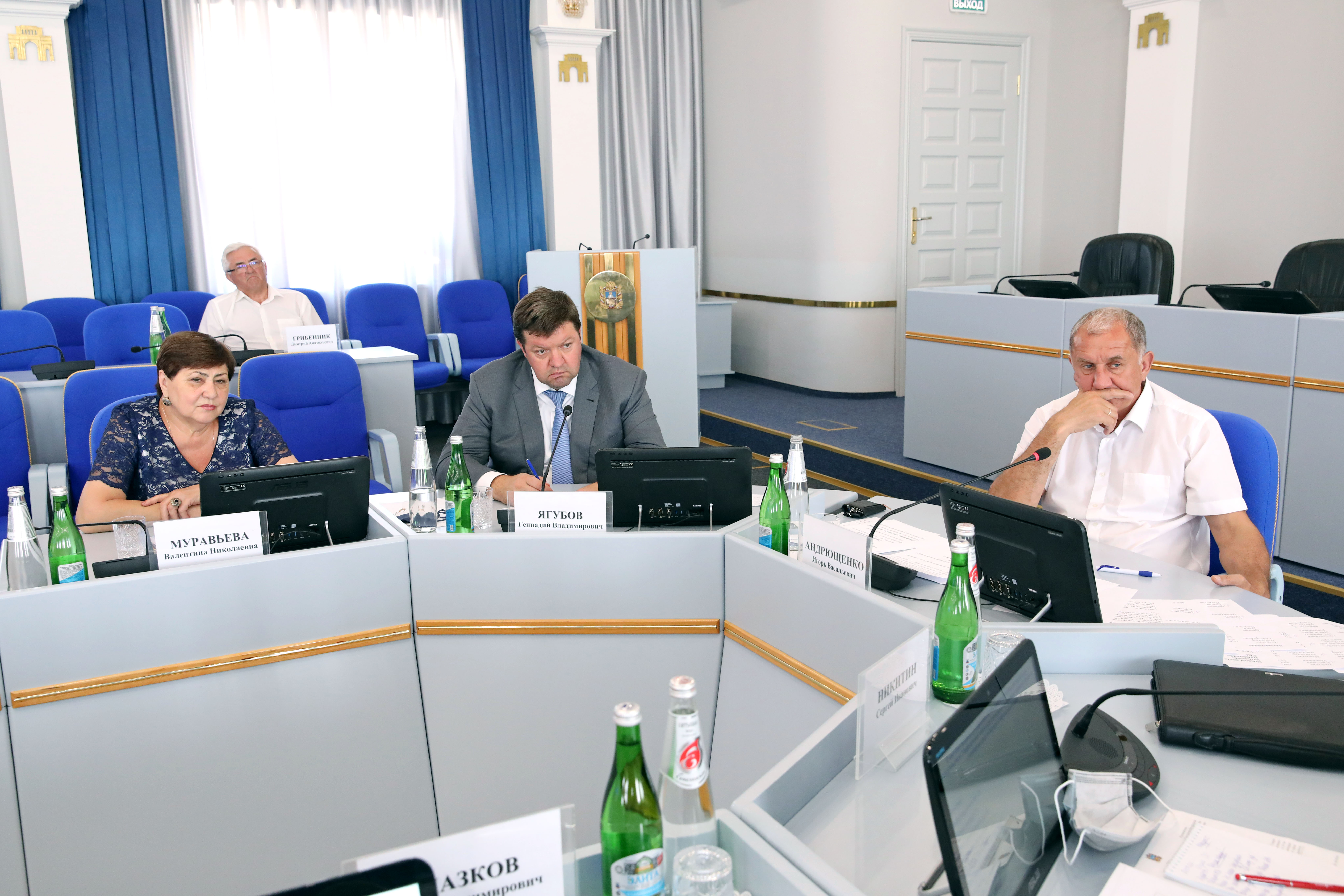 Депутаты предлагают выработать механизмы по совершенствованию ценообразования в строительстве