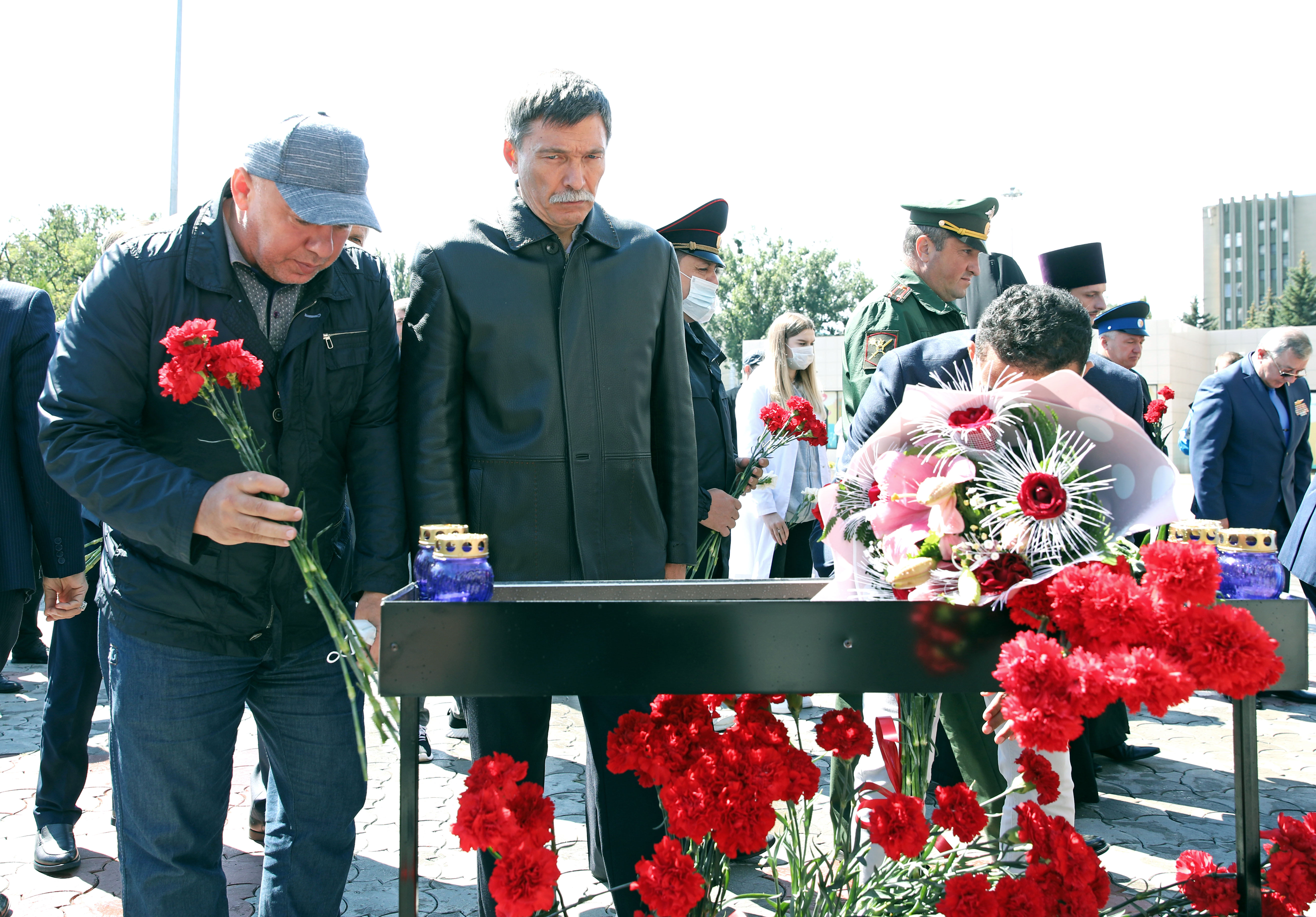 Памятная акция "Мир в наших сердцах" прошла в Ставрополе