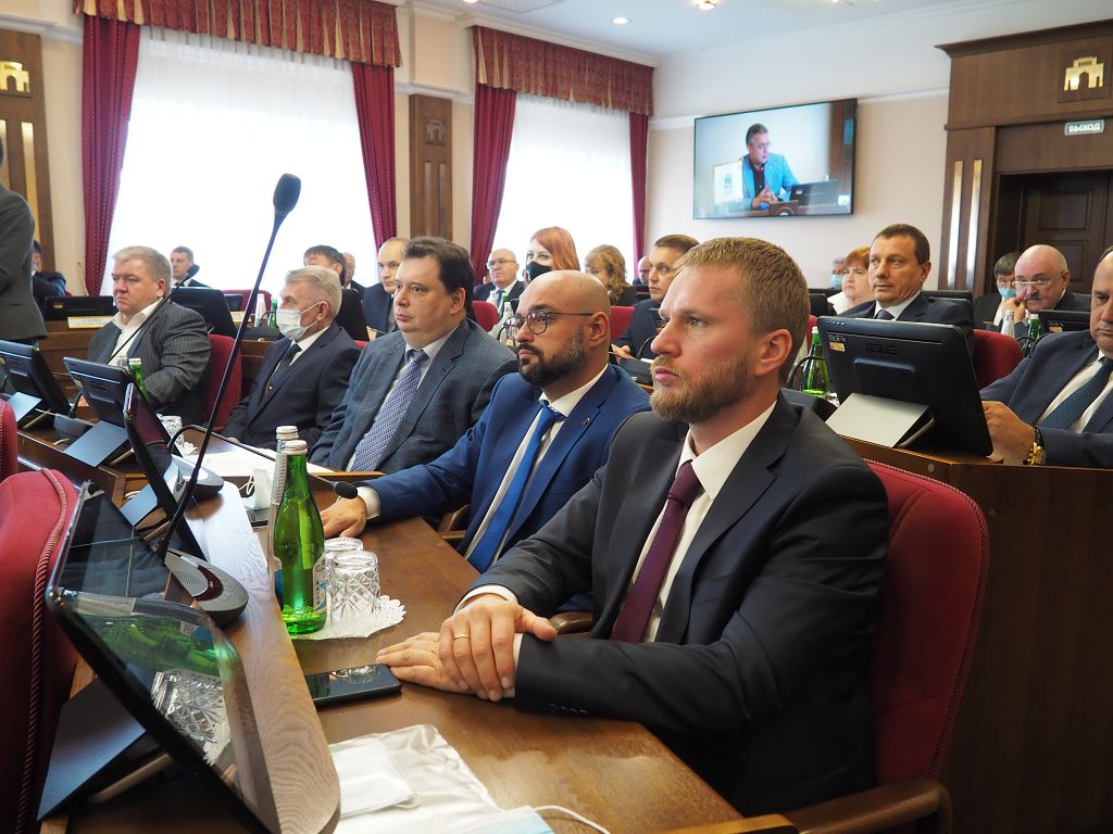 Дума Ставропольского края седьмого созыва провела первое заседание