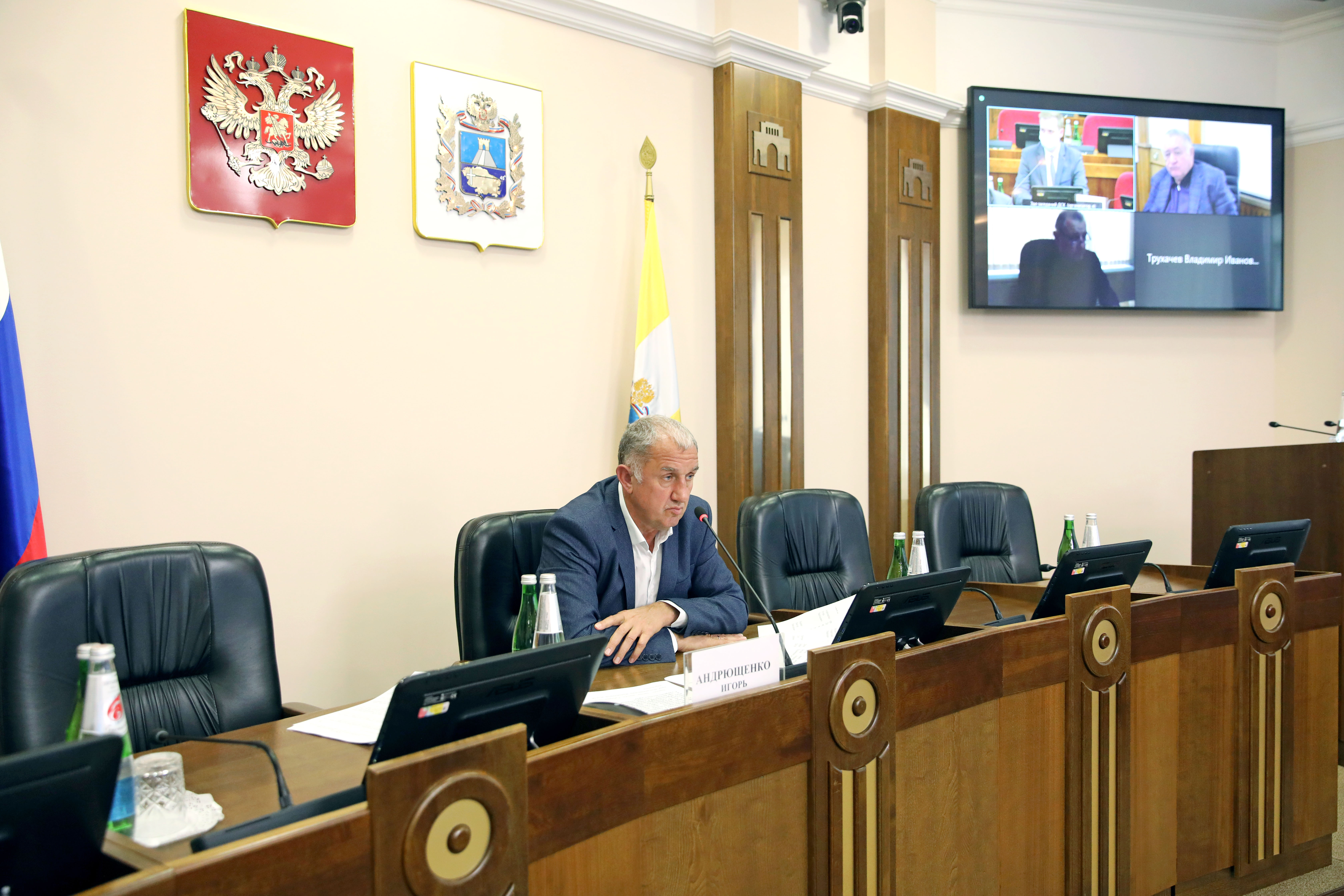 Категории граждан с приоритетным правом на использование земли для размещения гаража могут расширить