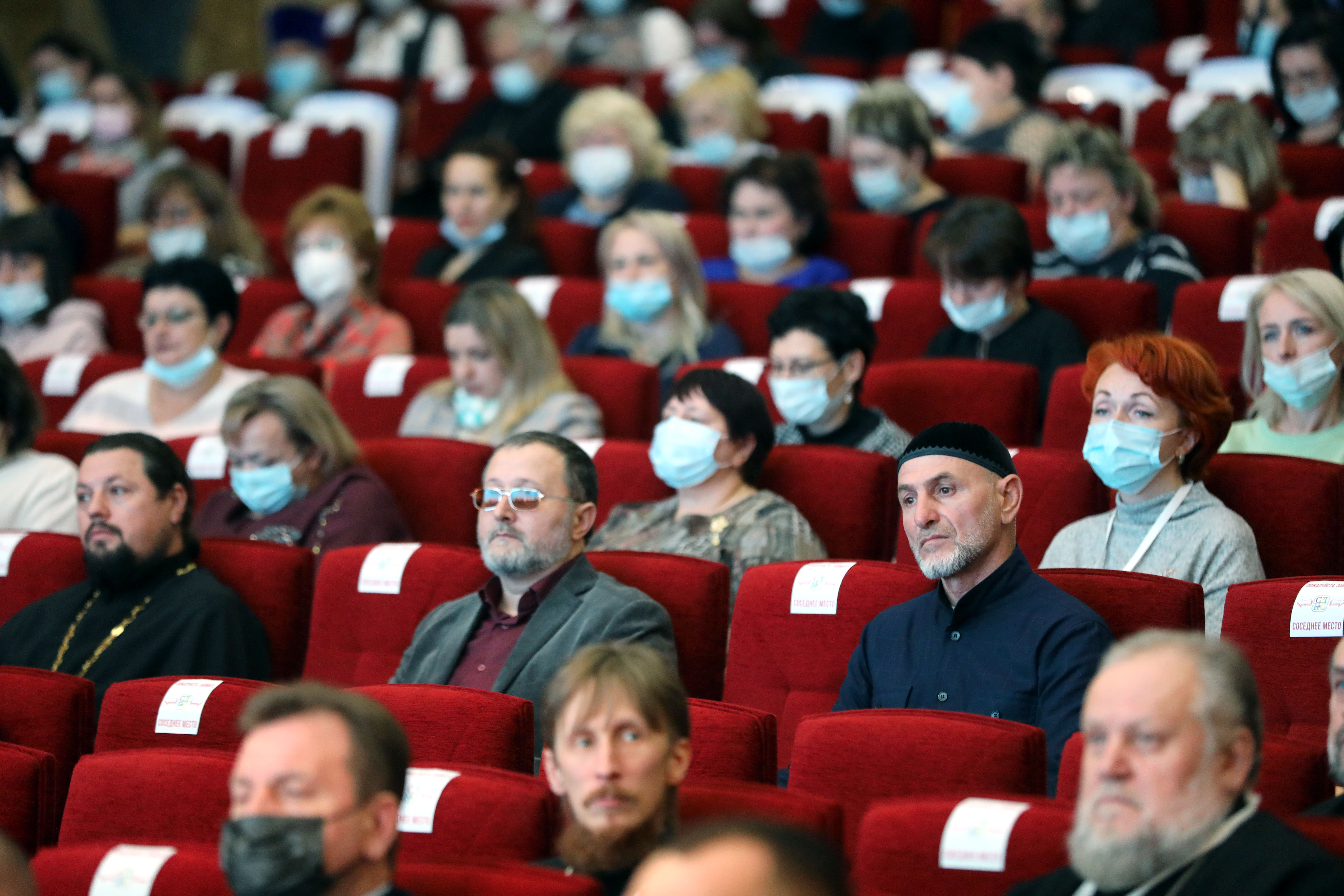 Проблемы молодежи стали темой дискуссии на Ставропольском Форуме ВРНС