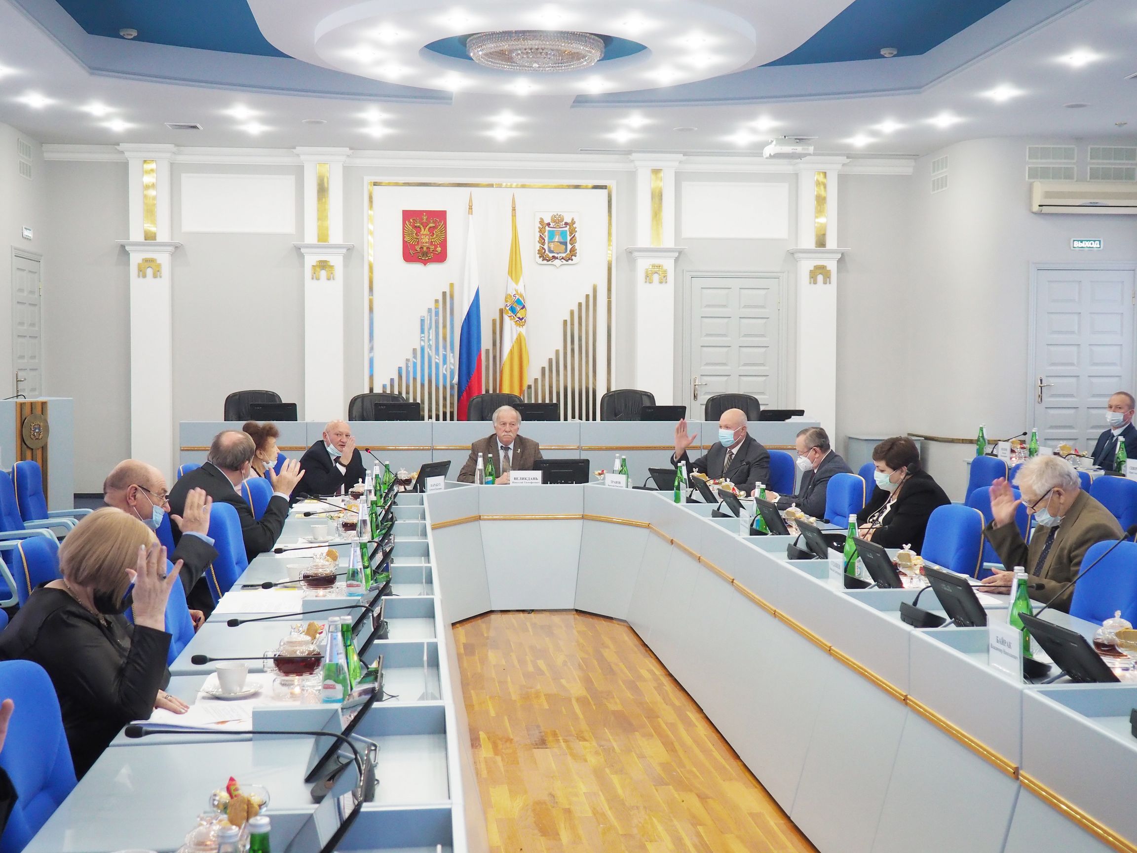 Состоялось первое в новом созыве заседание Совета старейшин при председателе Думы Ставропольского края