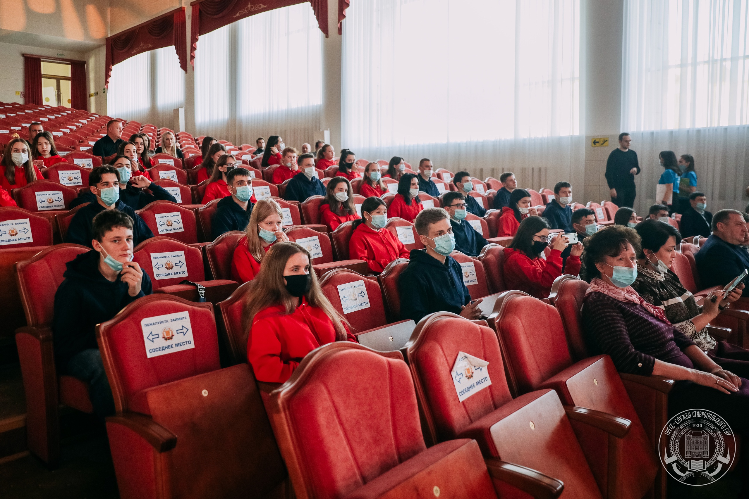 Первая сельскохозяйственная смена открылась в Ставрополе