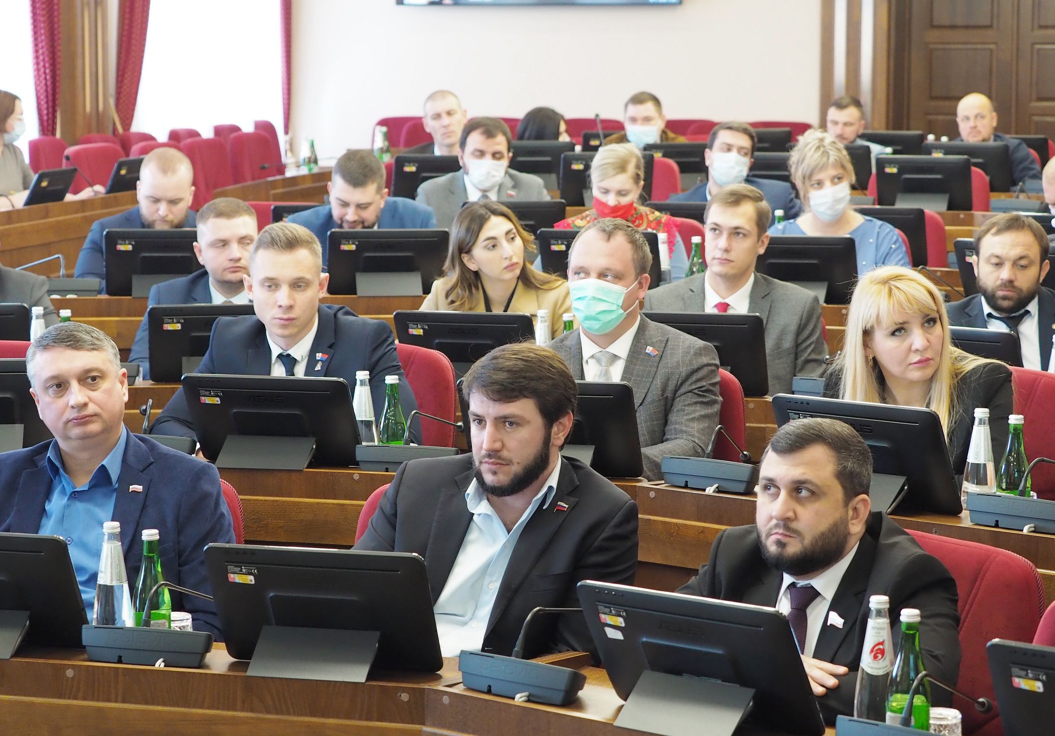 Новый состав Совета молодых депутатов Ставропольского края приступил к работе