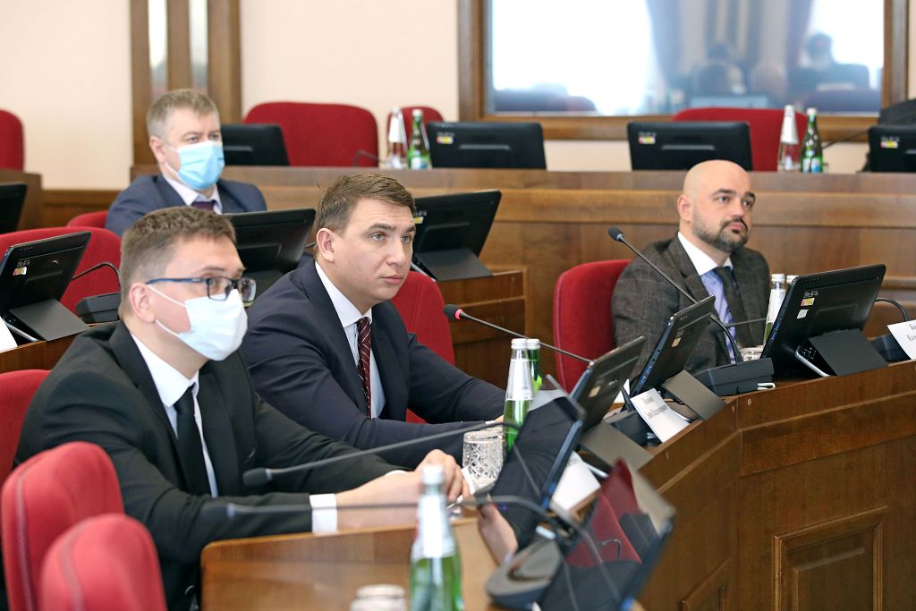 Краевые депутаты поддержали законопроект, направленный на превращение стихийной торговли в цивилизованную