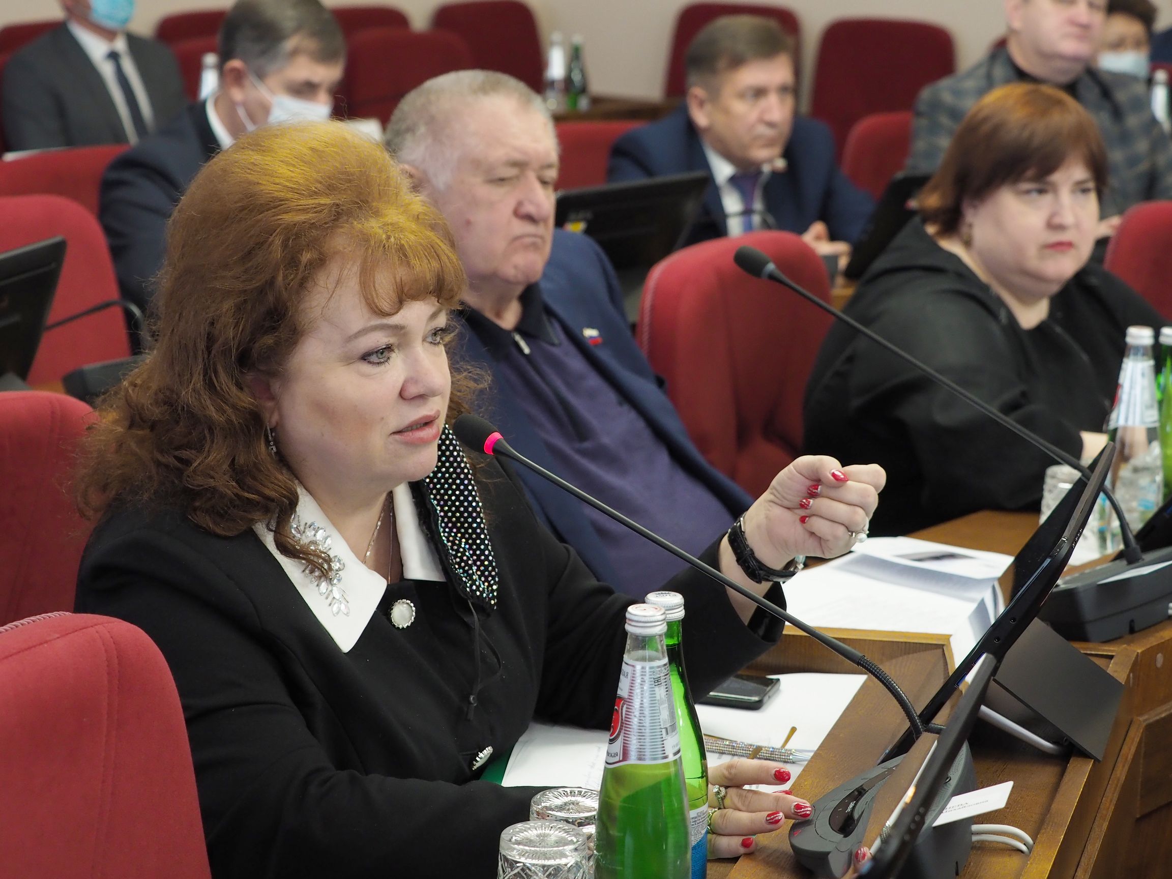 Дума Ставропольского края провела первое в 2022 году заседание